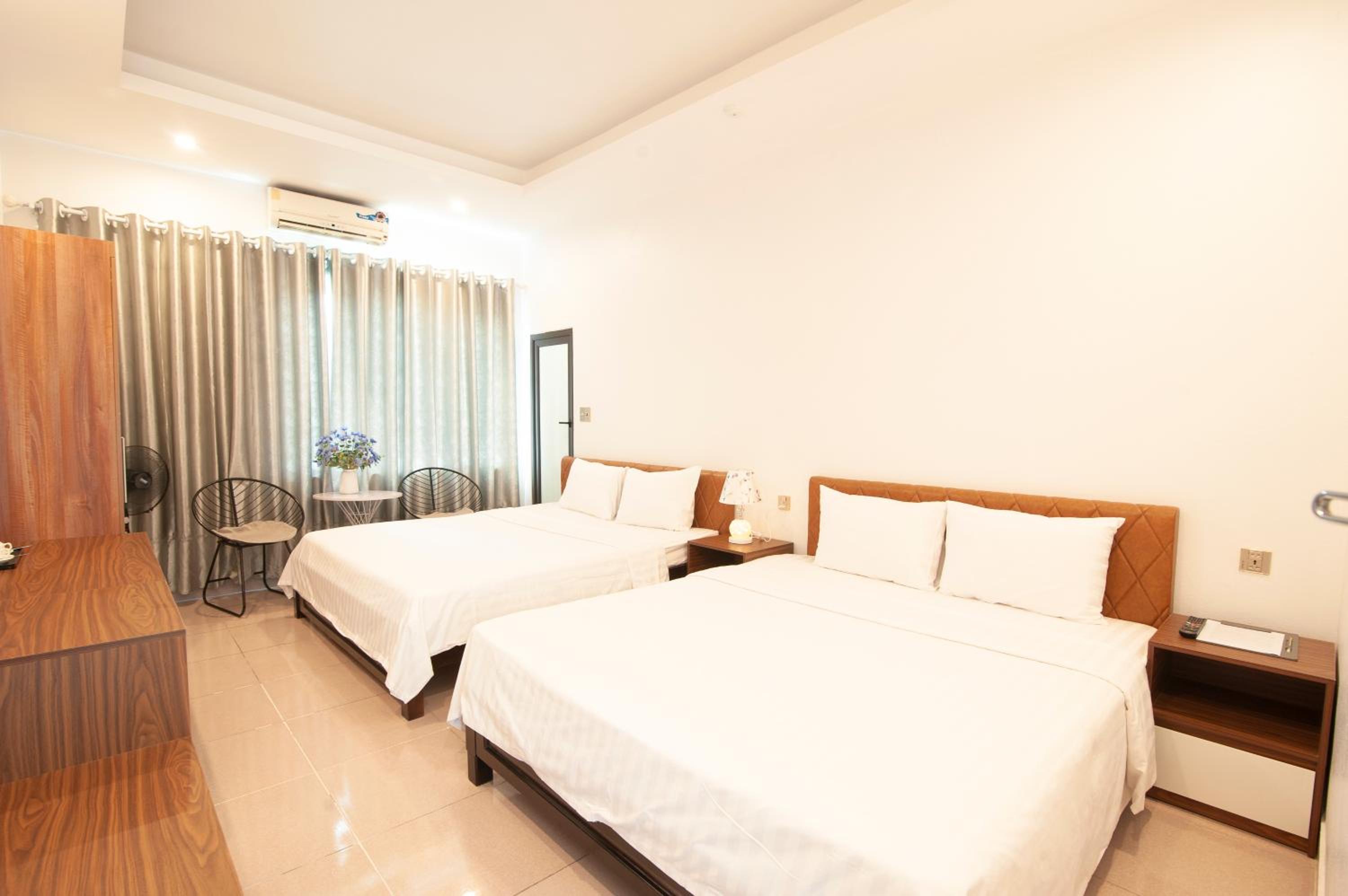 King Room with Two King Beds