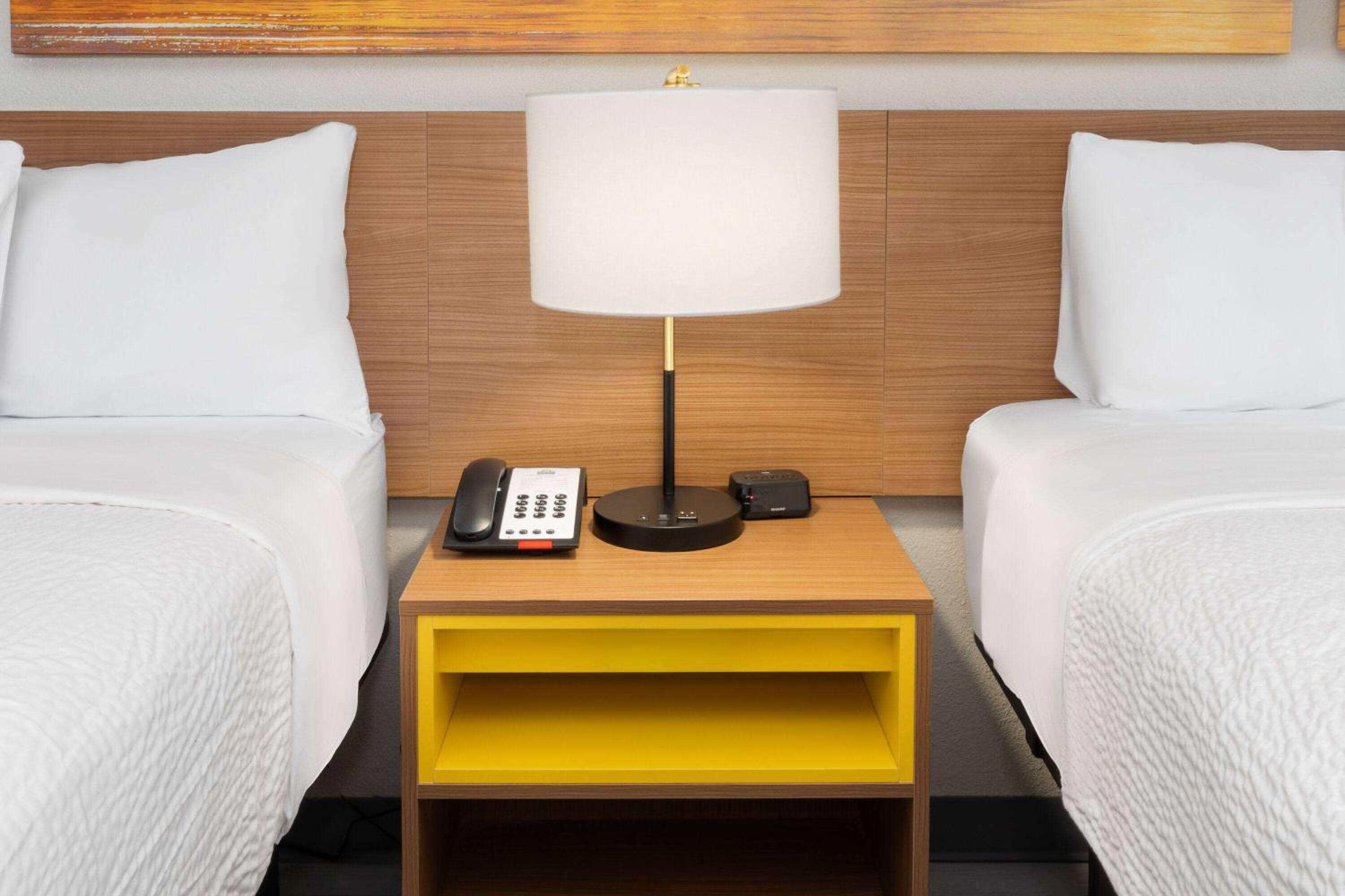 Studio Suite with Two Queen Beds - Non-Smoking photo 1
