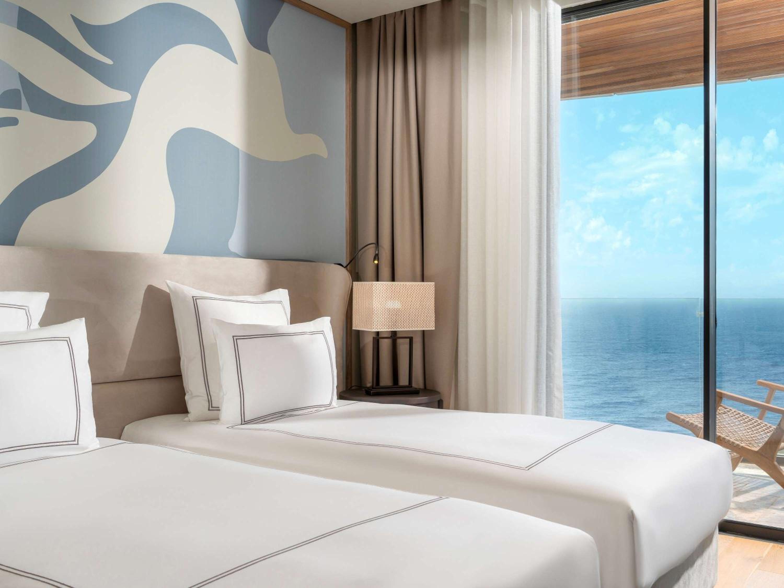 Two-Bedroom Executive Suite with sea view