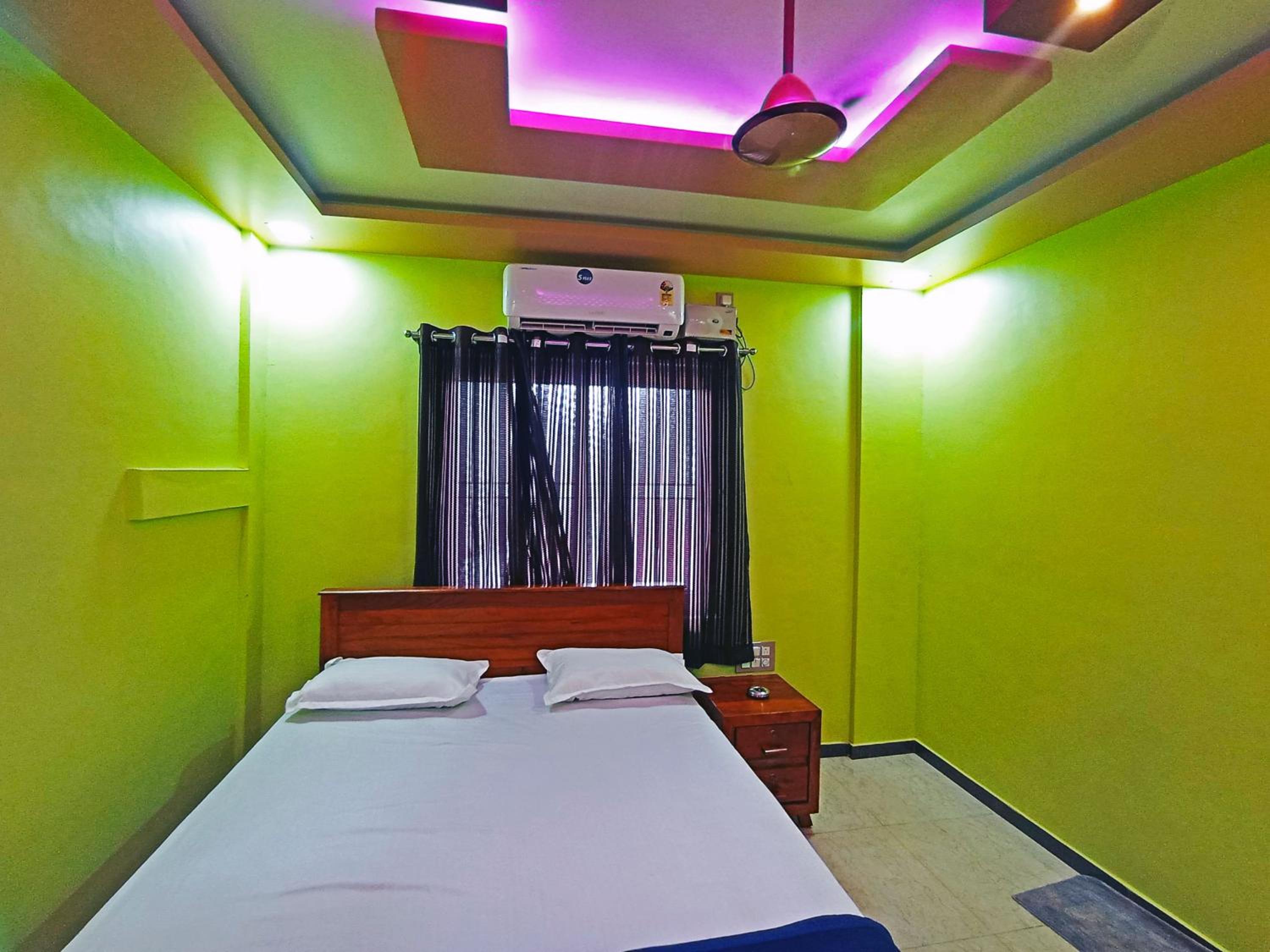 Deluxe Double Room - Photo 44