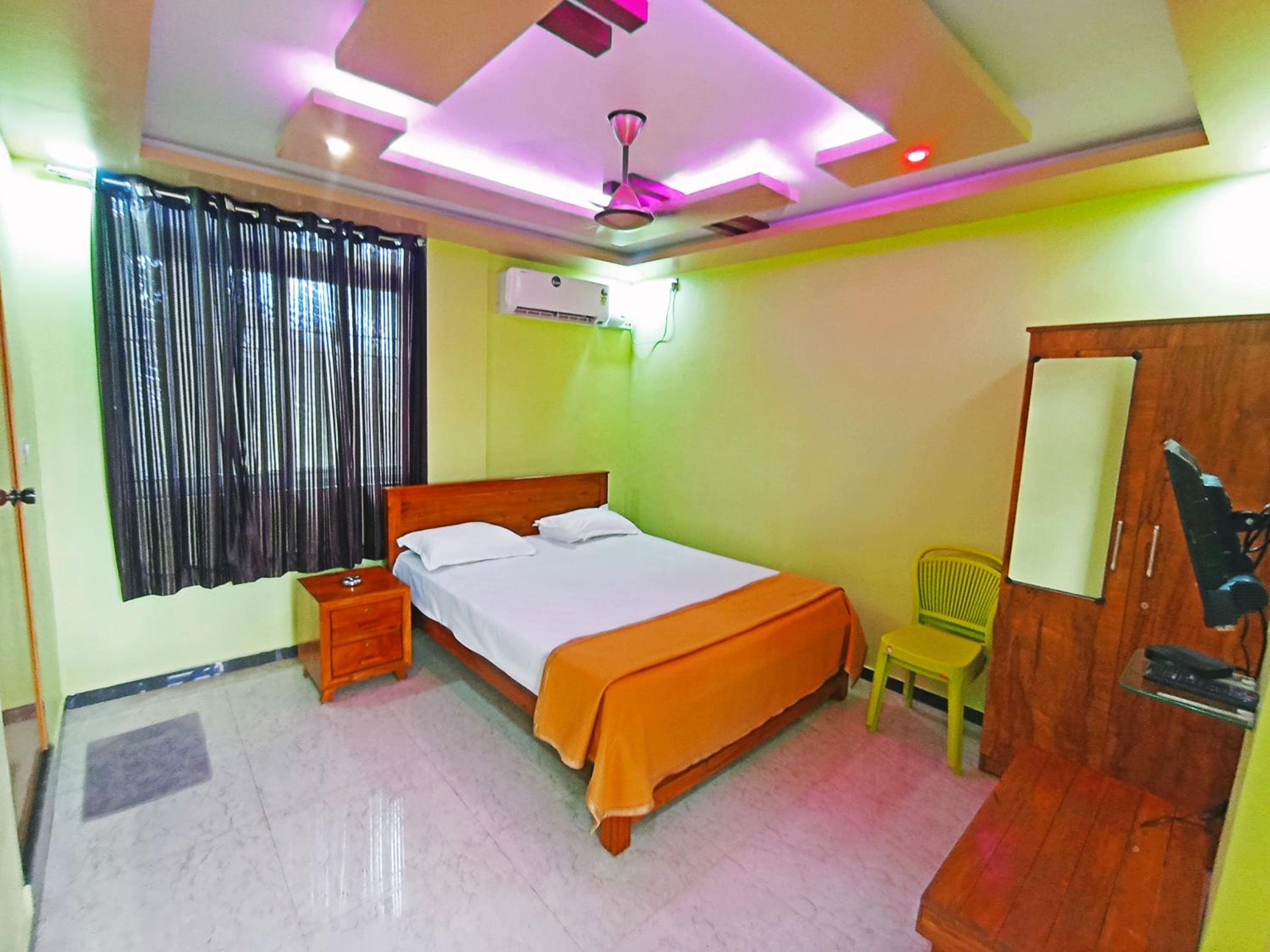 Deluxe Double Room - Photo 38