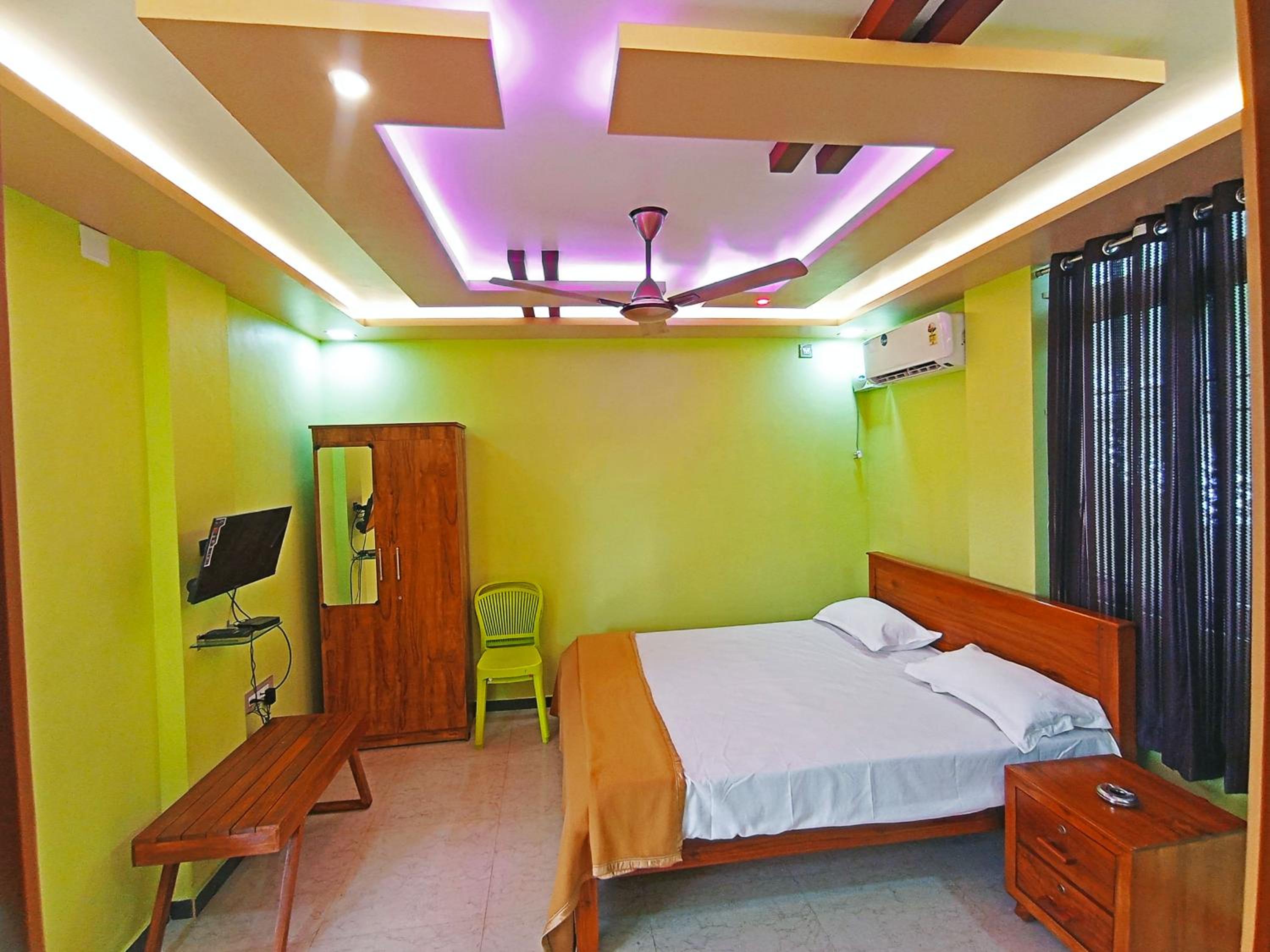 Deluxe Double Room - Photo 15