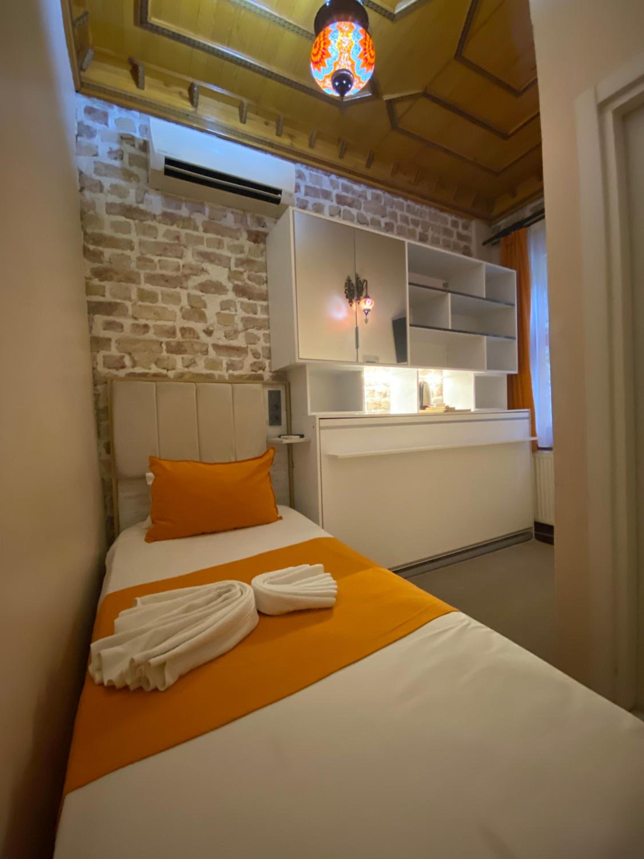 Single Room photo 1