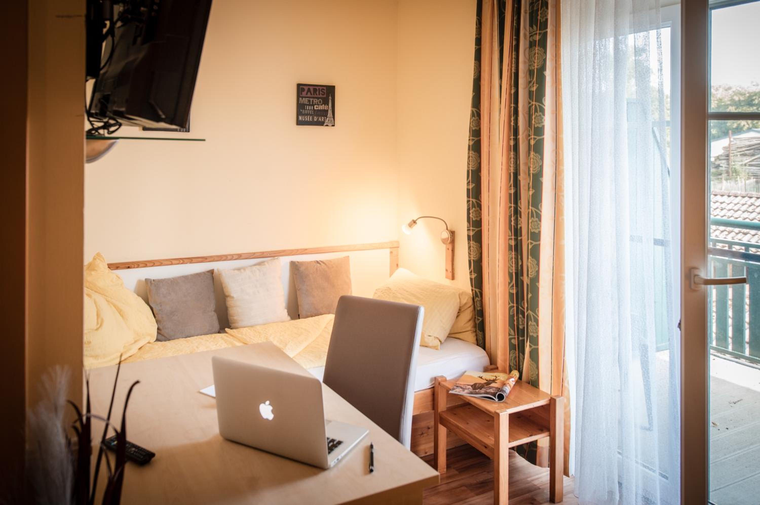 Twin Room with Balcony