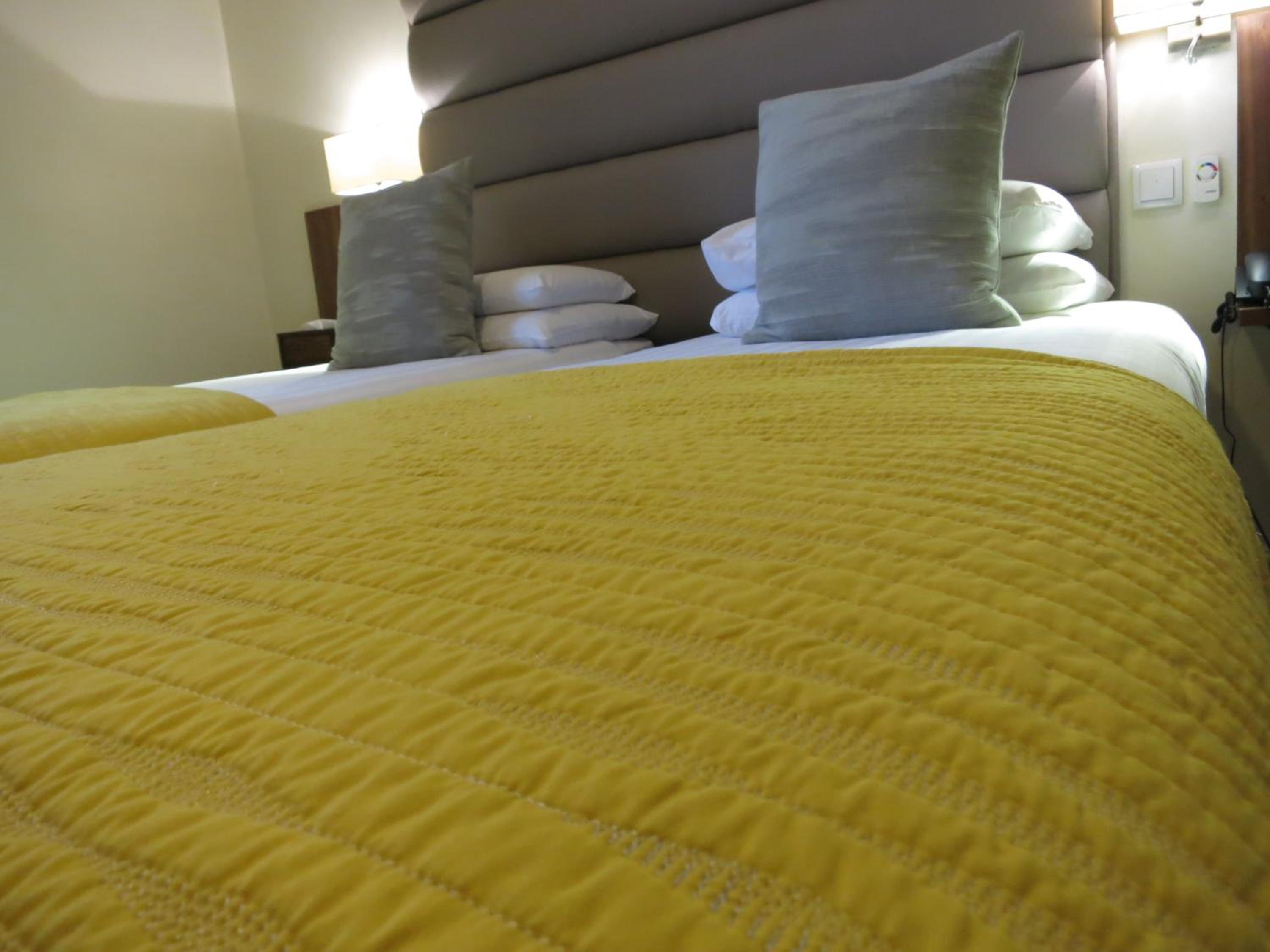 Executive Room - Photo 8