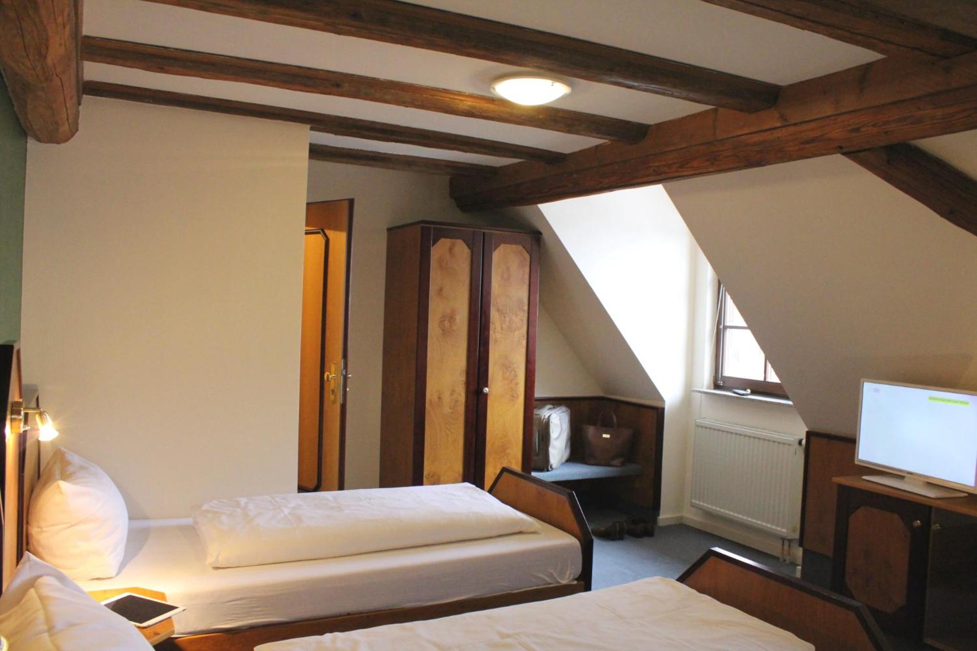 Budget Double or Twin Room photo 2
