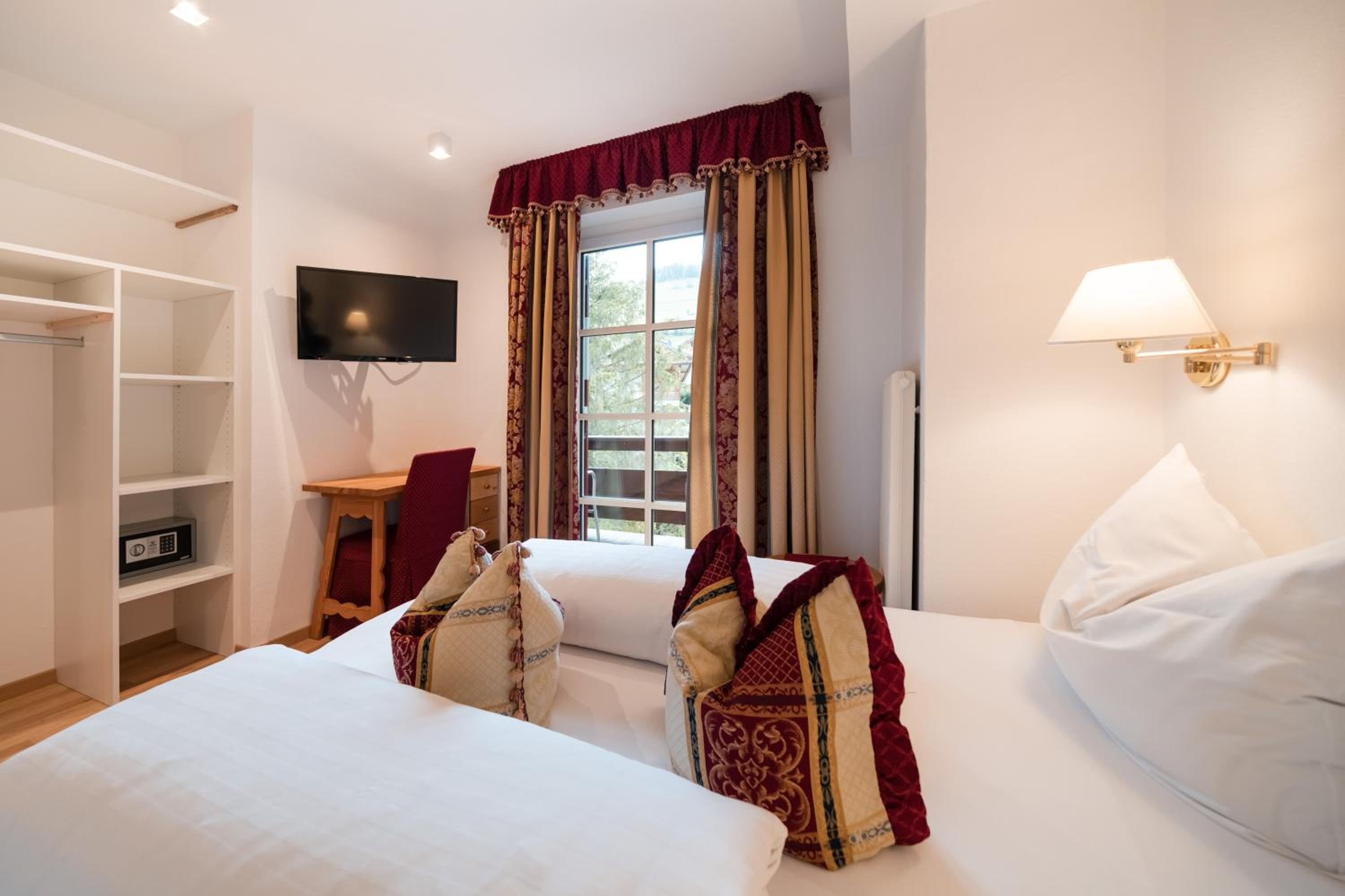 Economy Double Room