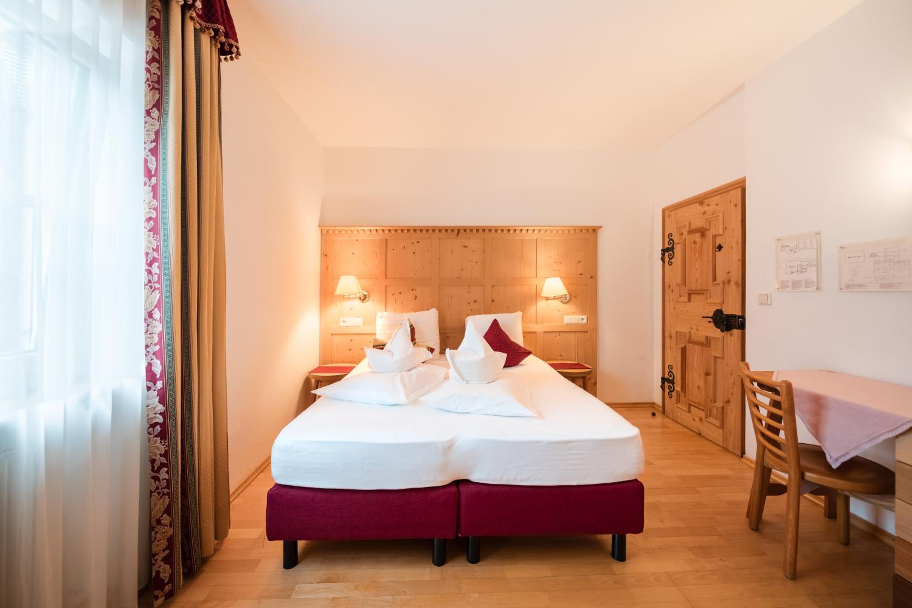 Economy Double or Twin Room