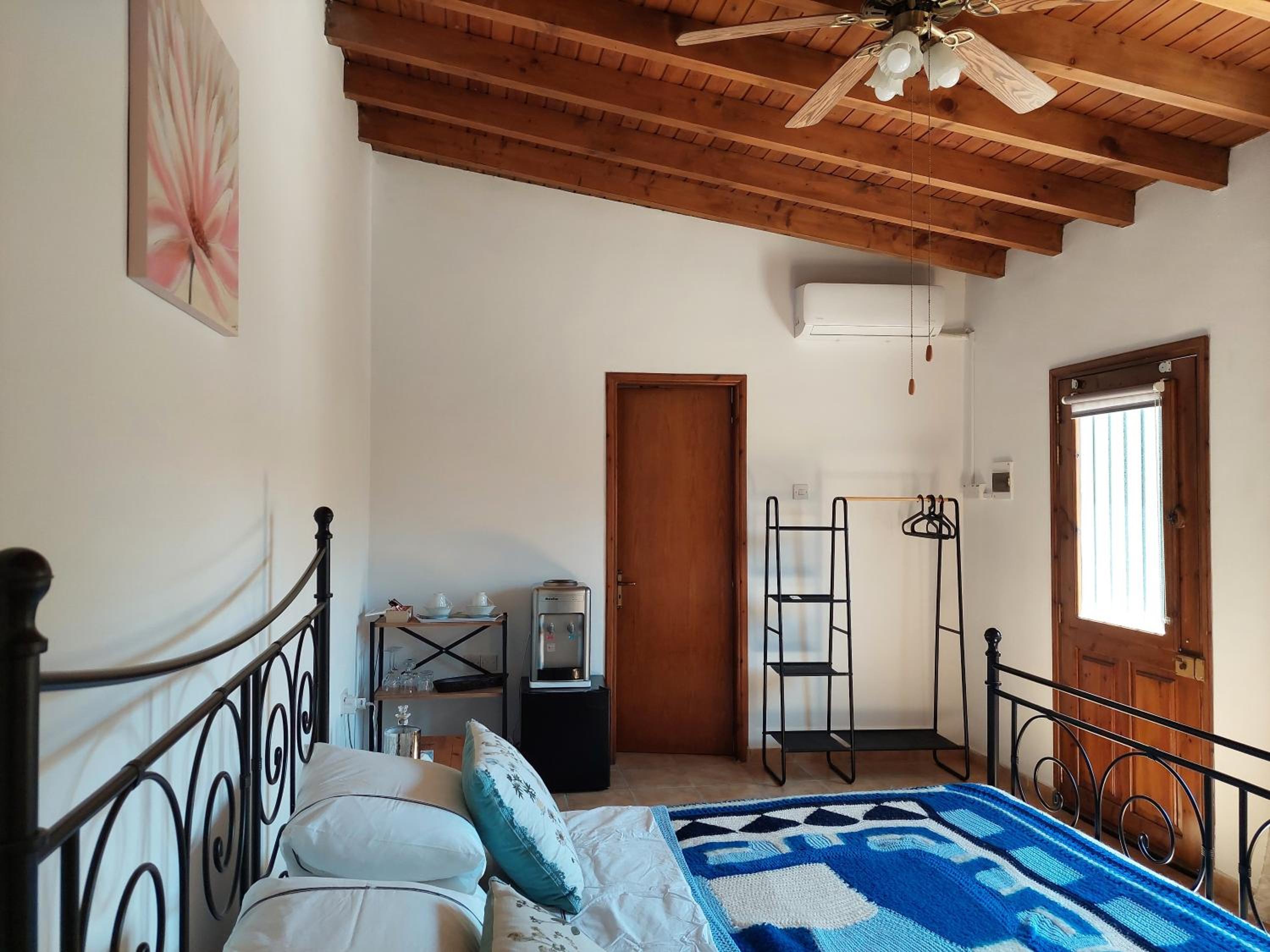 Double Room with Private Bathroom photo 3
