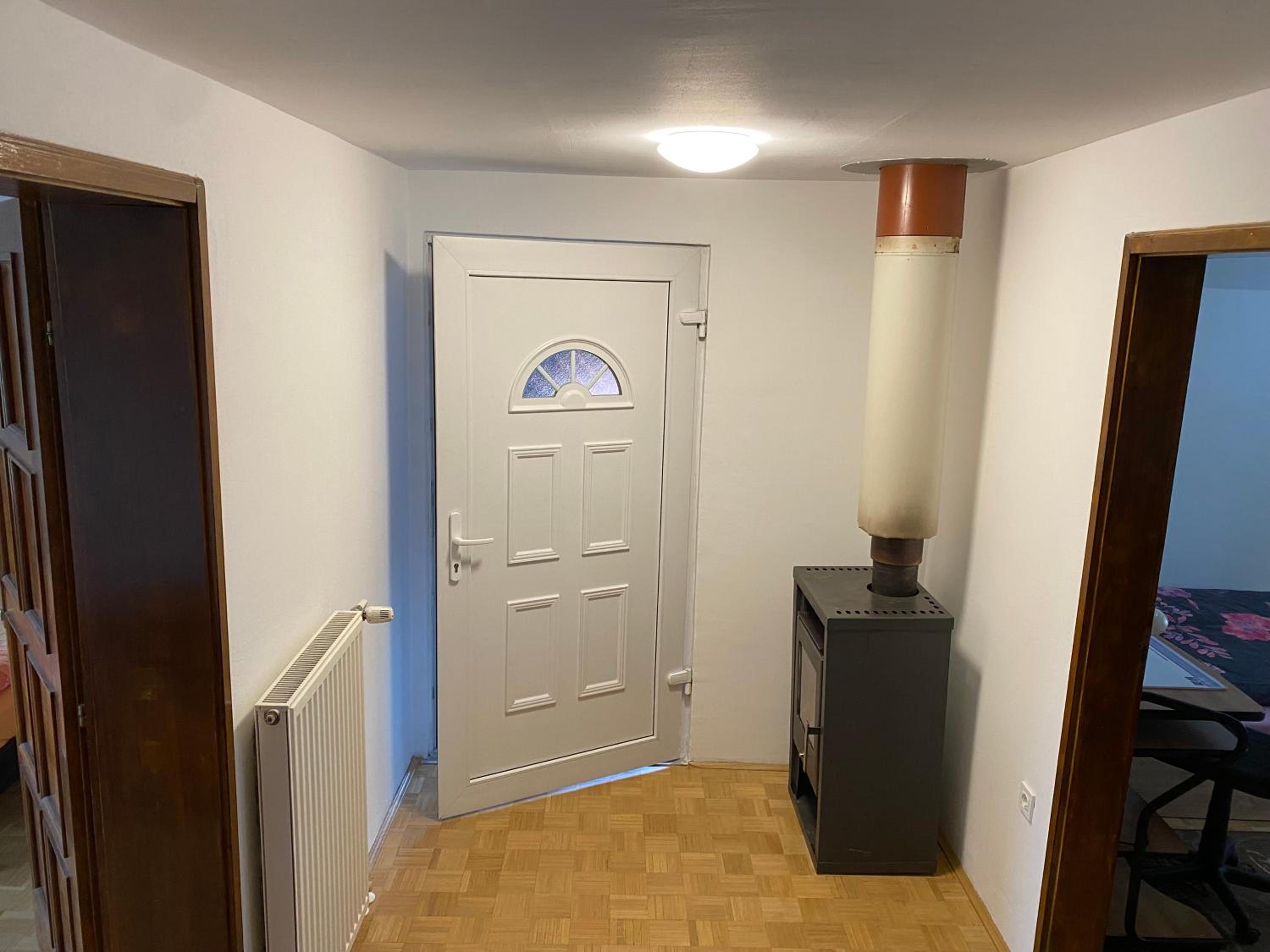 Two-Bedroom Apartment with View - Photo 6