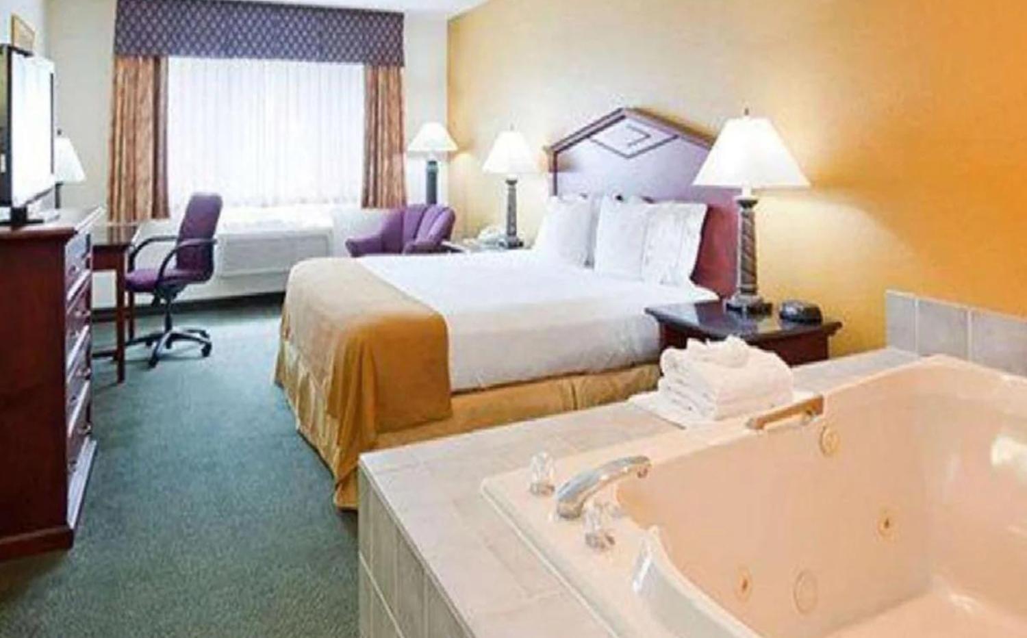 Suite photo 1