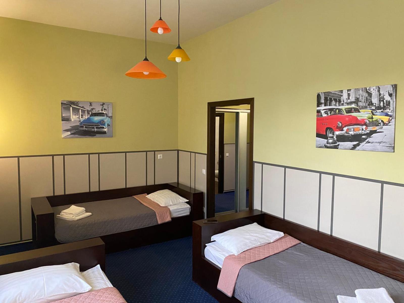Comfort Triple Room