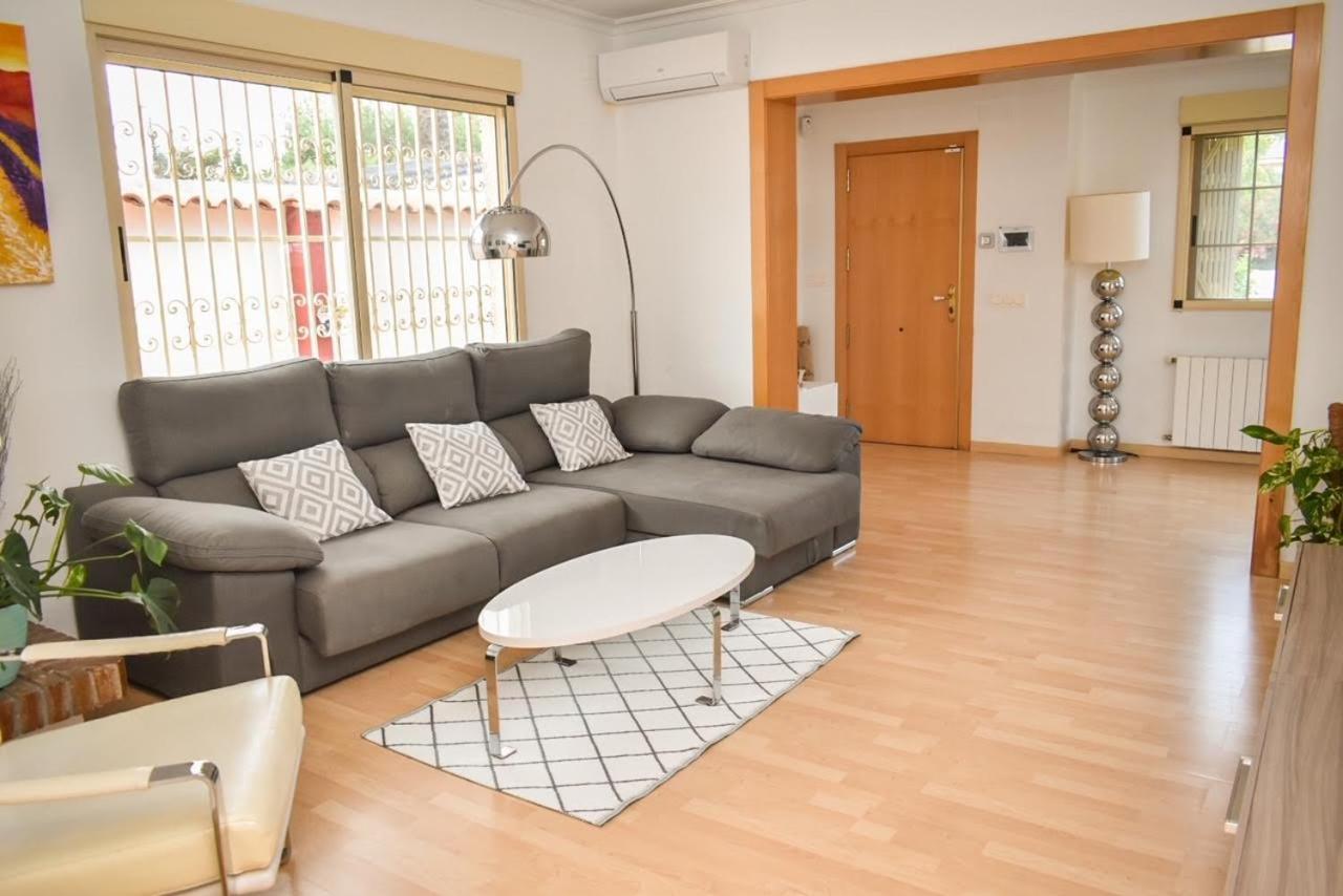 Casa de tres habitaciones