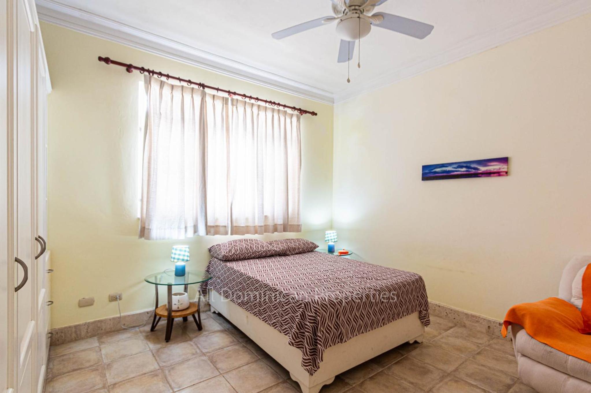 Two-Bedroom Apartment with Terrace and Sea View photo 1