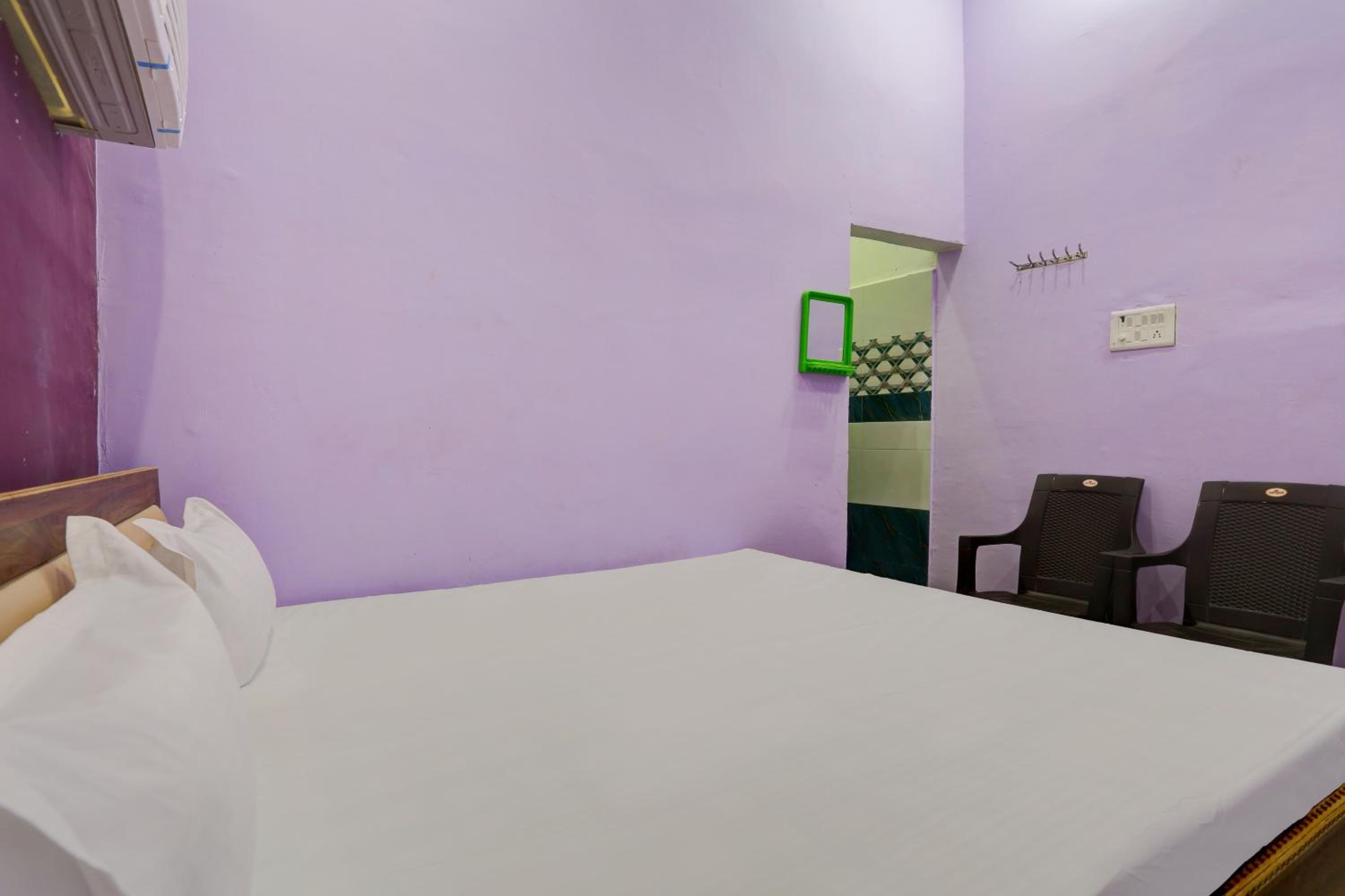 Classic Triple Room photo 1