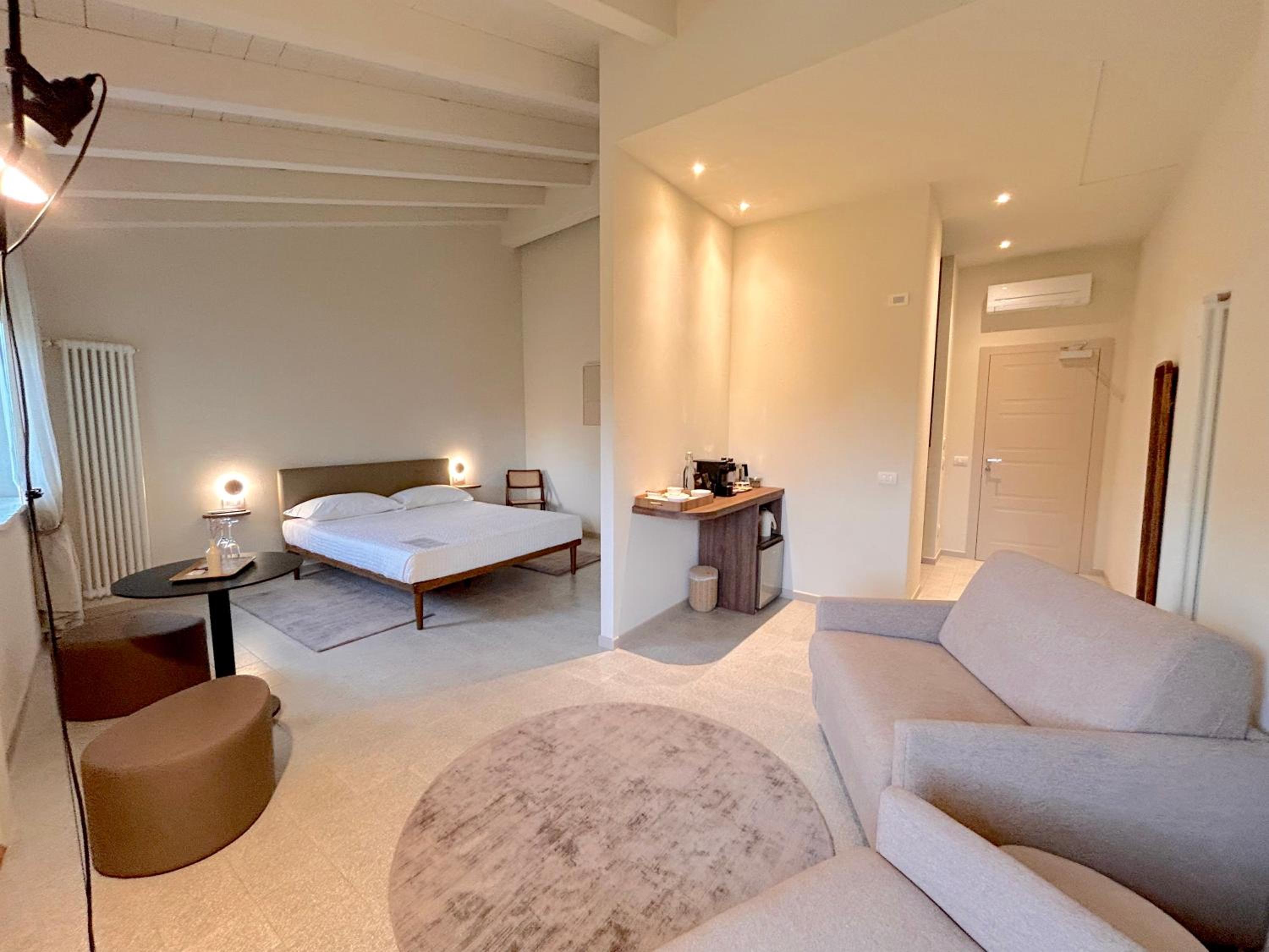 Deluxe Junior Suite