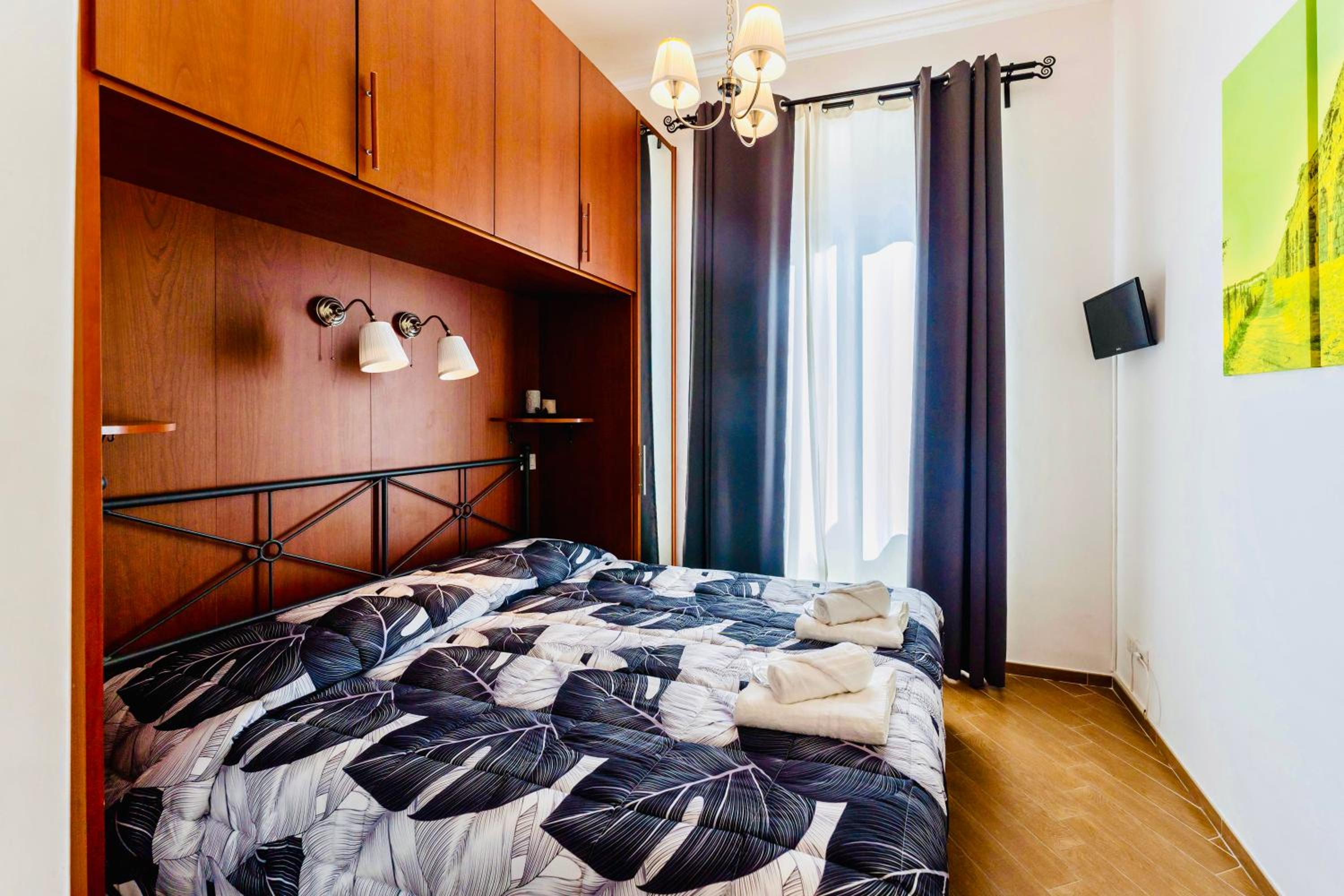 Small Double Room photo 3