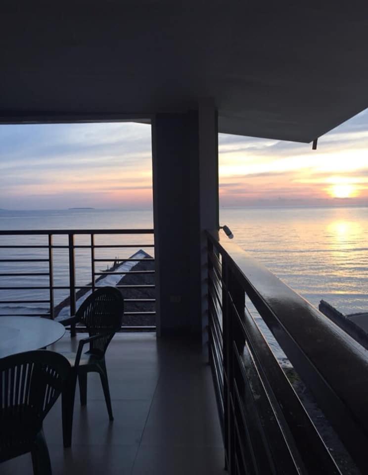 Apartment with Sea View photo 3