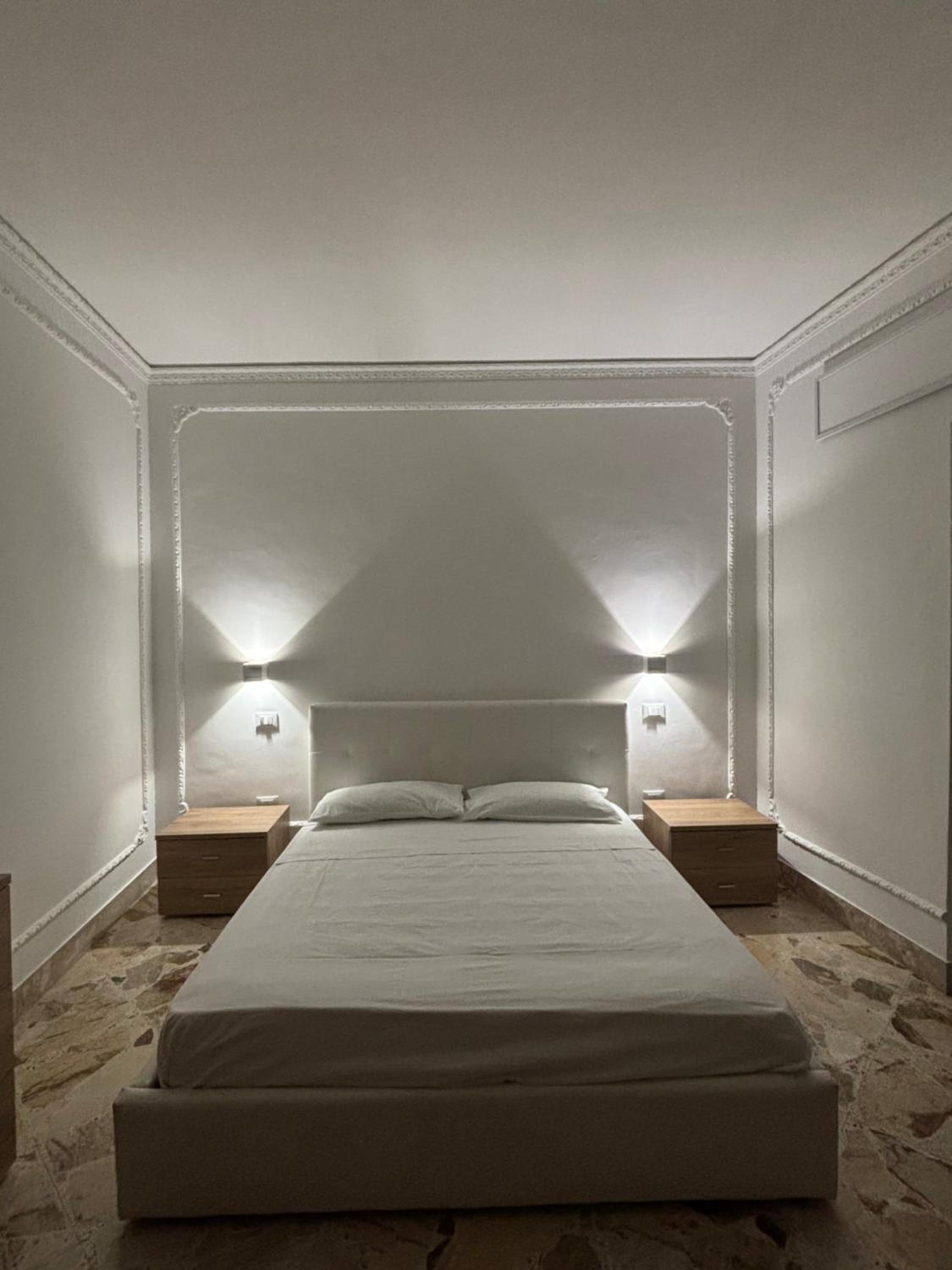 Double Room with Private Bathroom photo 1