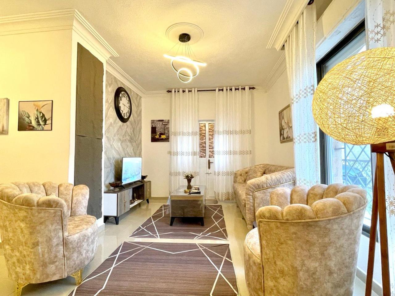 Two-Bedroom Apartment With Terrace photo 1