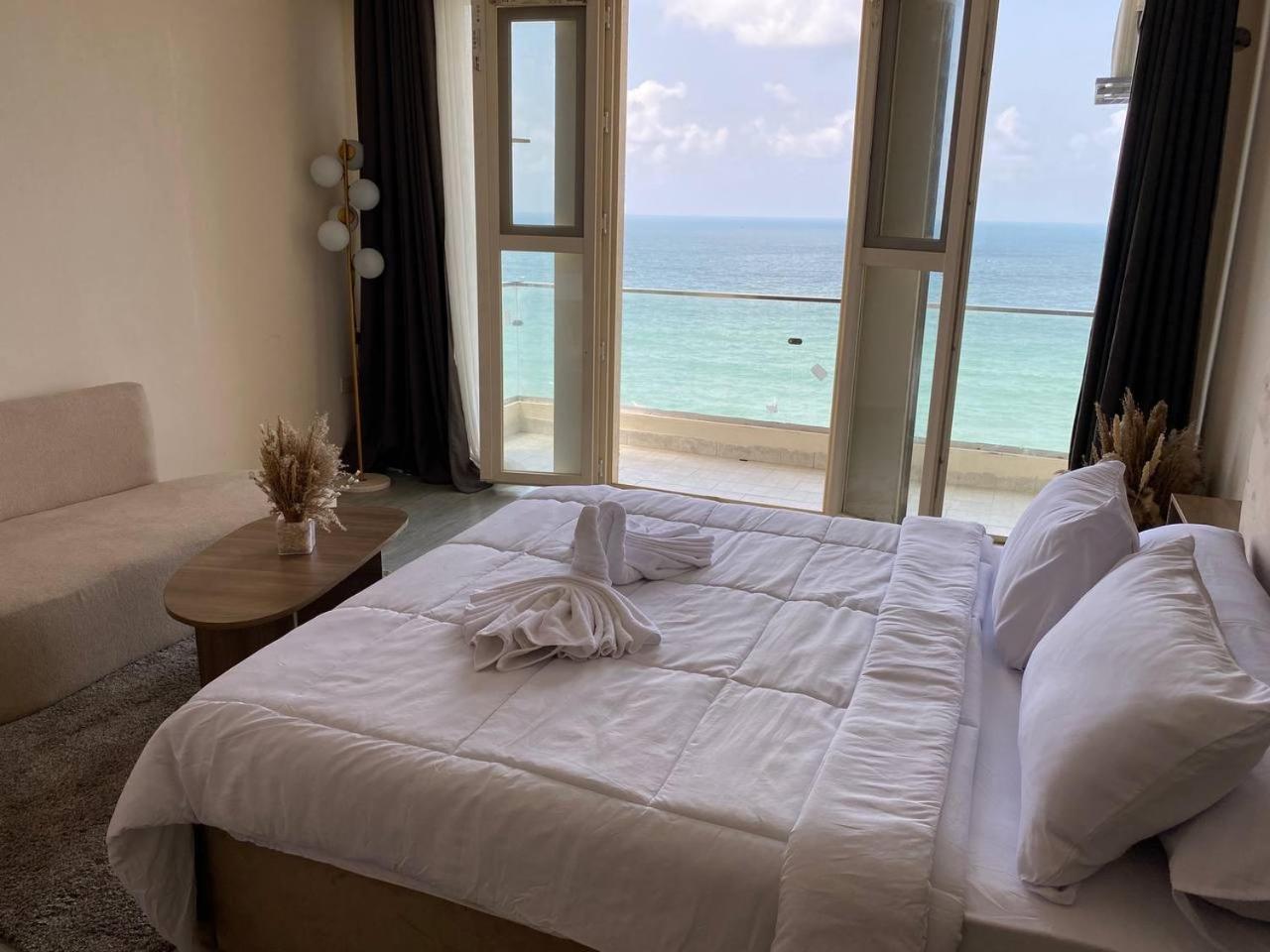Habitación Doble Deluxe con Balcón y Vista al Mar