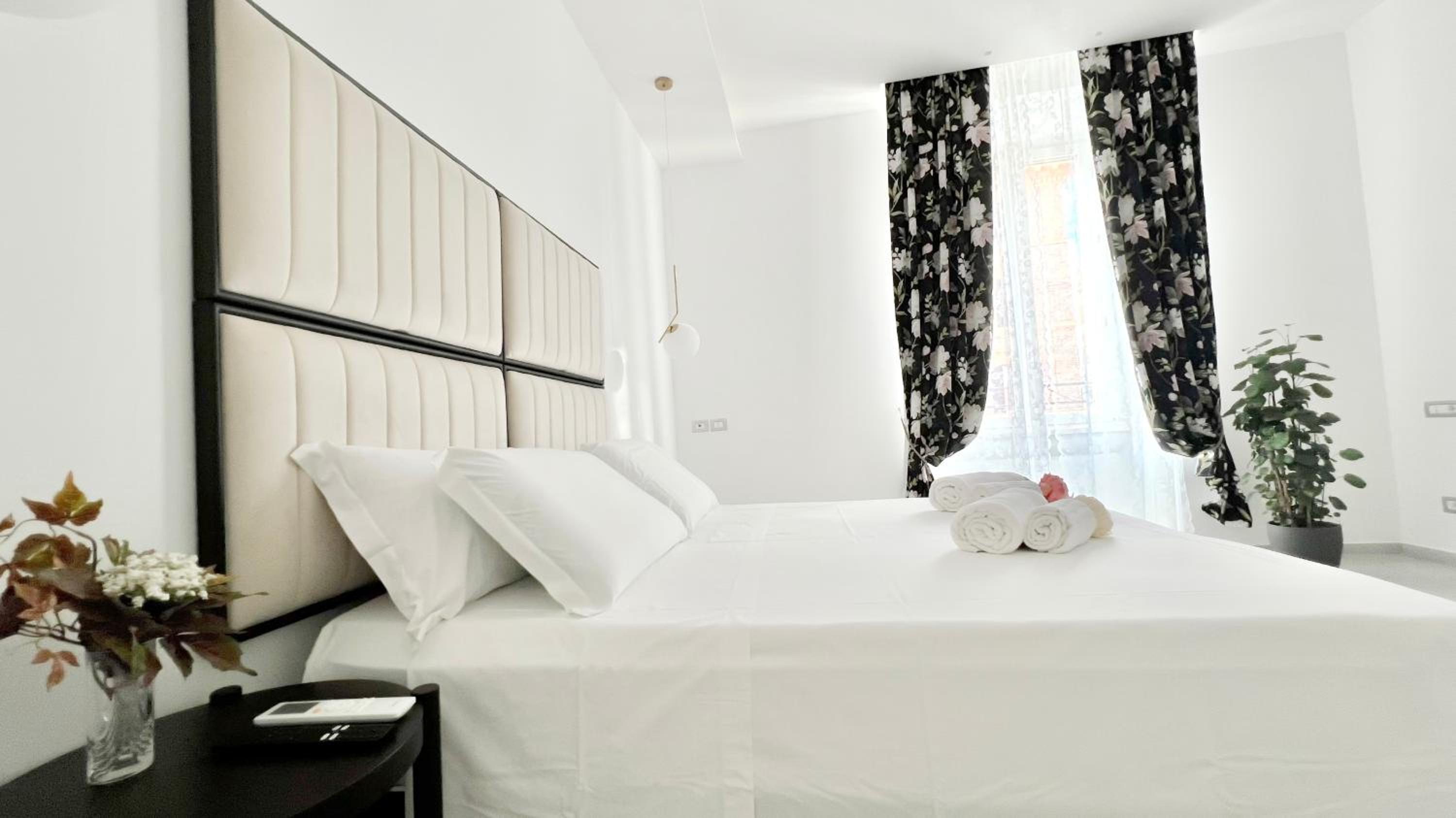 Double or Twin Room with Balcony photo 1