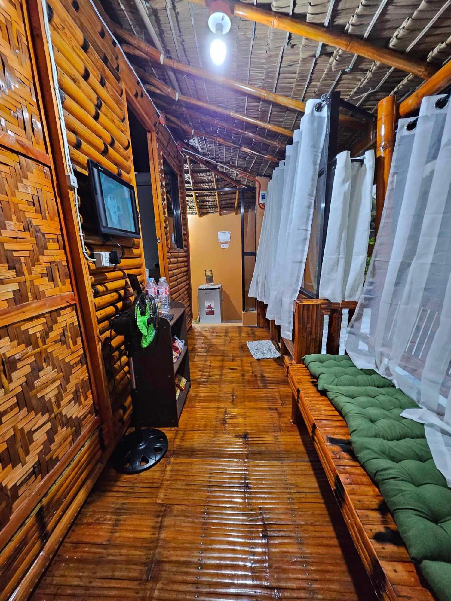 Two-Bedroom House photo 2