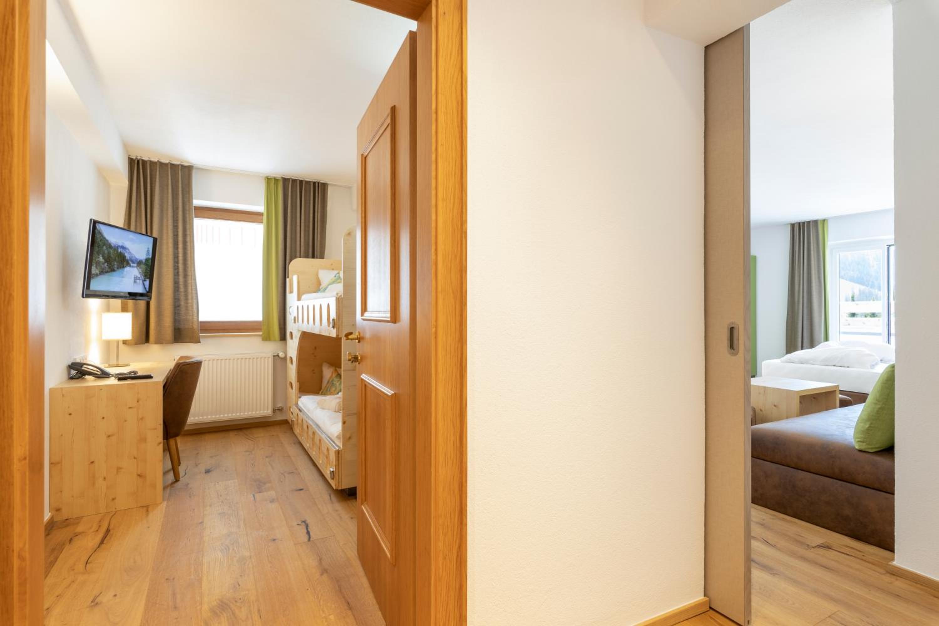 Family Suite photo 3