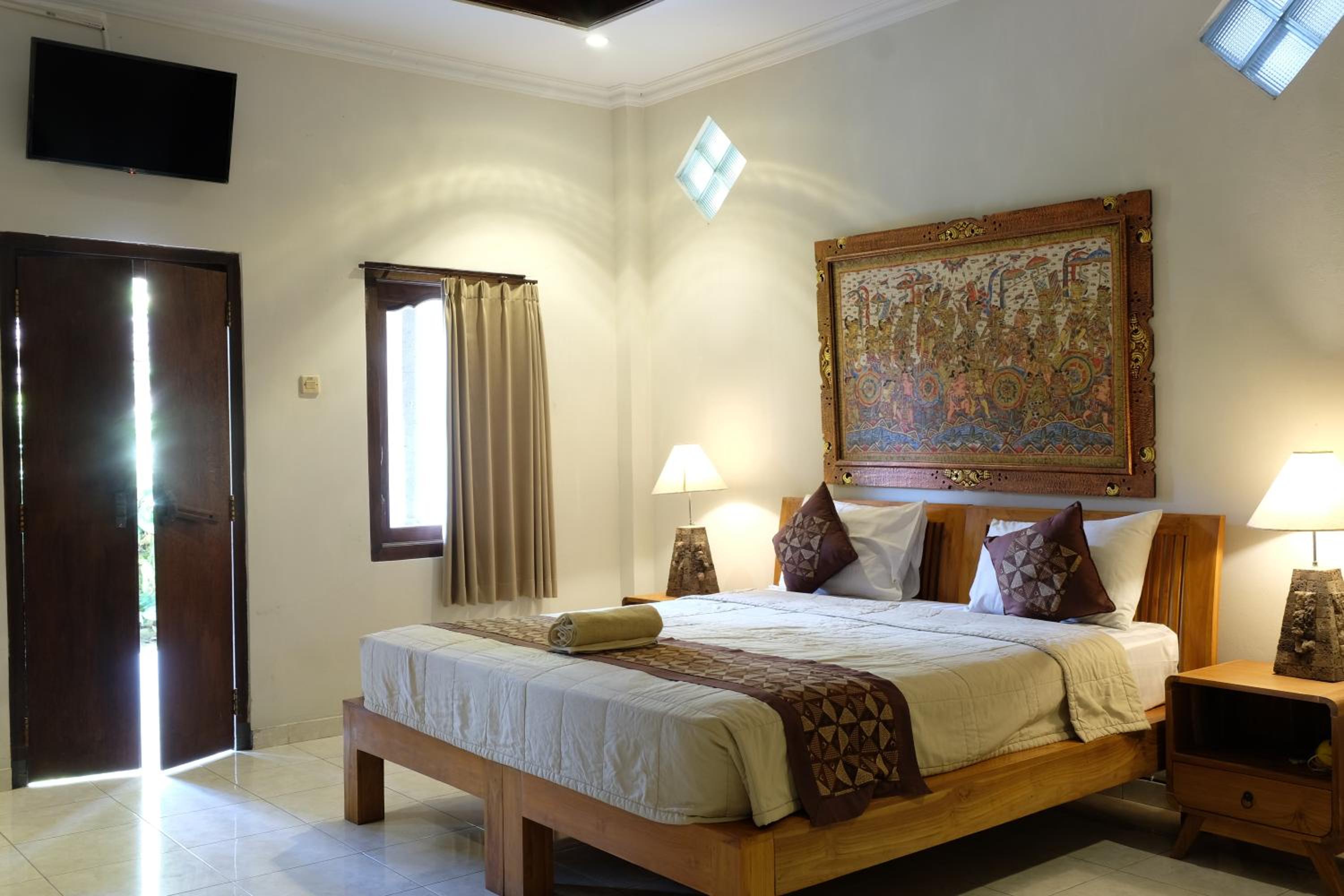 Deluxe Queen Room - Photo 5