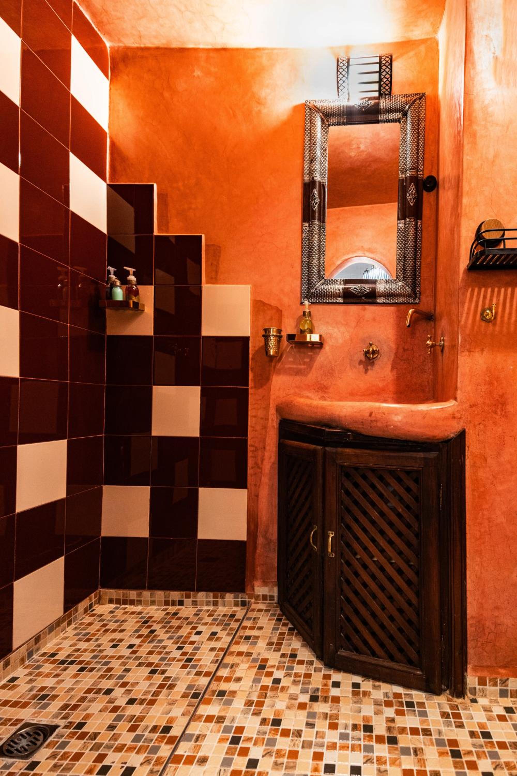 Superior Triple Room - Photo 8