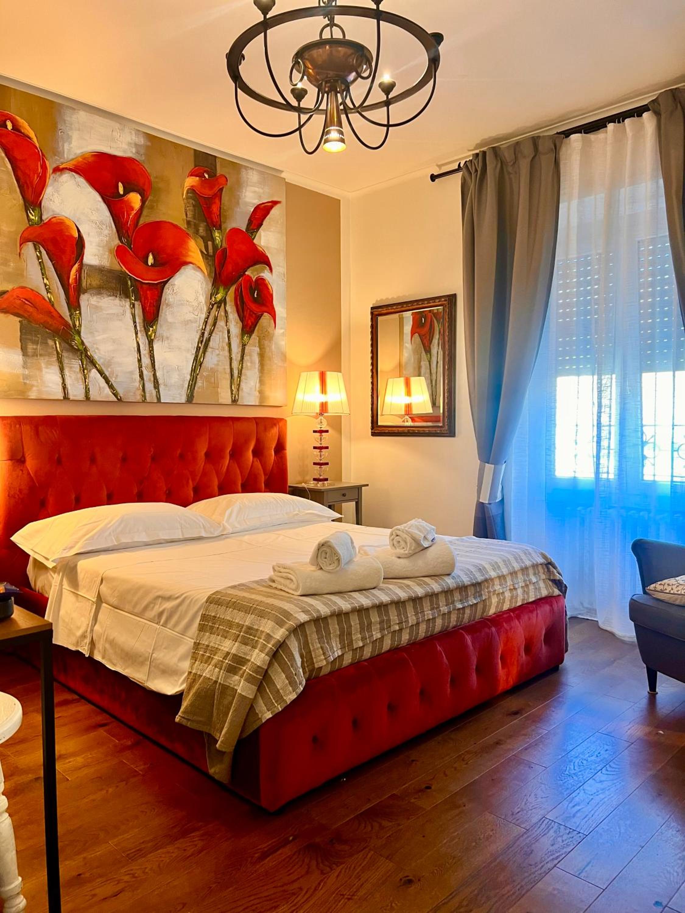 Large Double Room photo 1