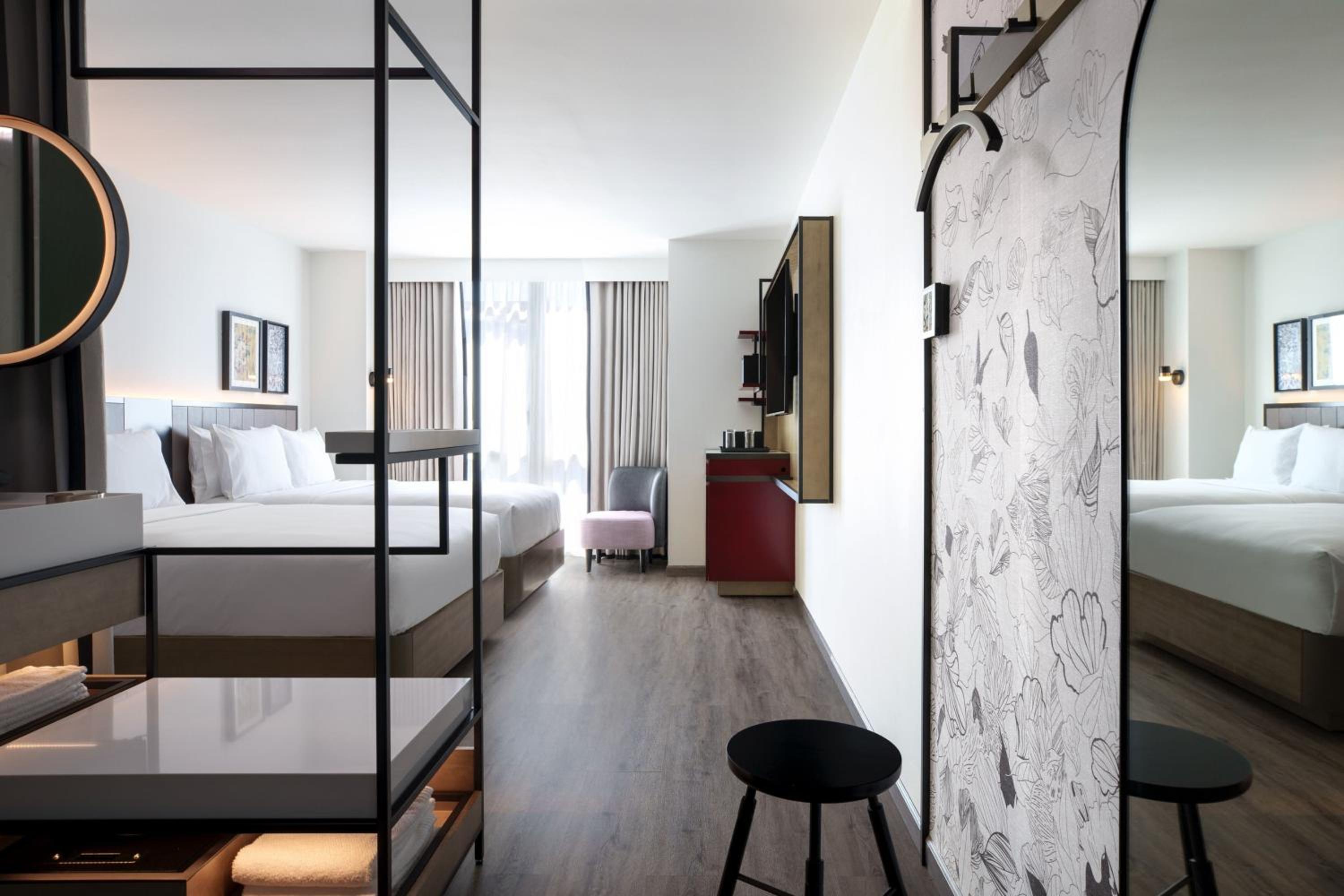 Standard Double Room with Two Double Beds - Photo 5