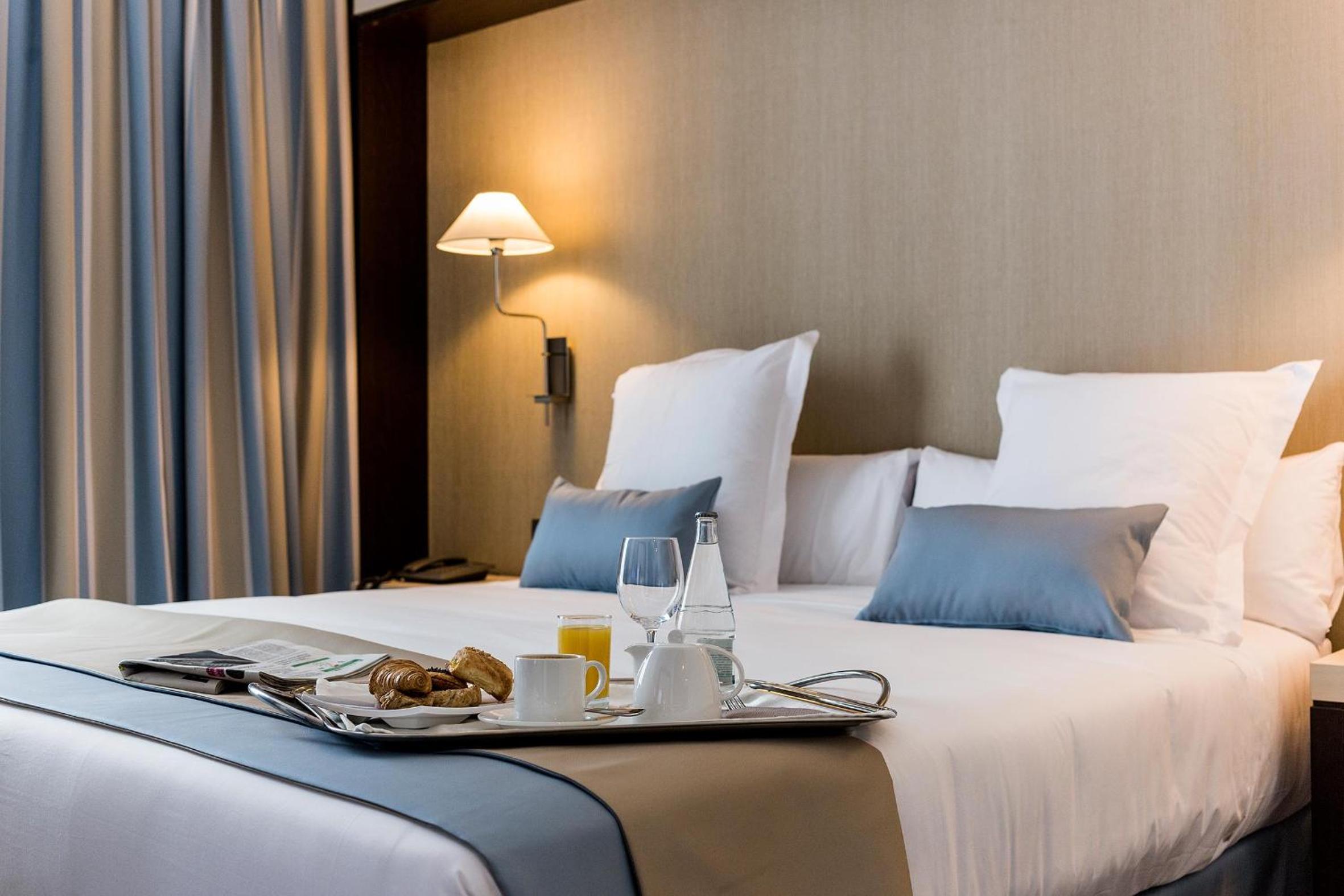 Double Room - Photo 6