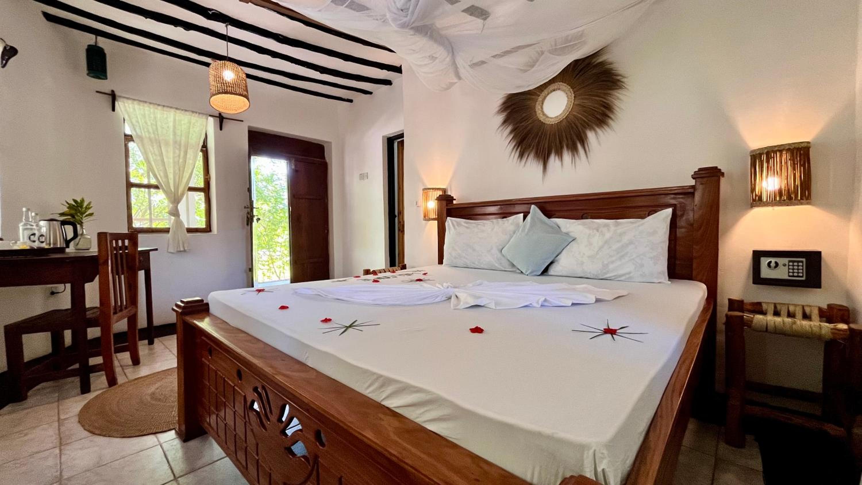 Deluxe Bungalow photo 1