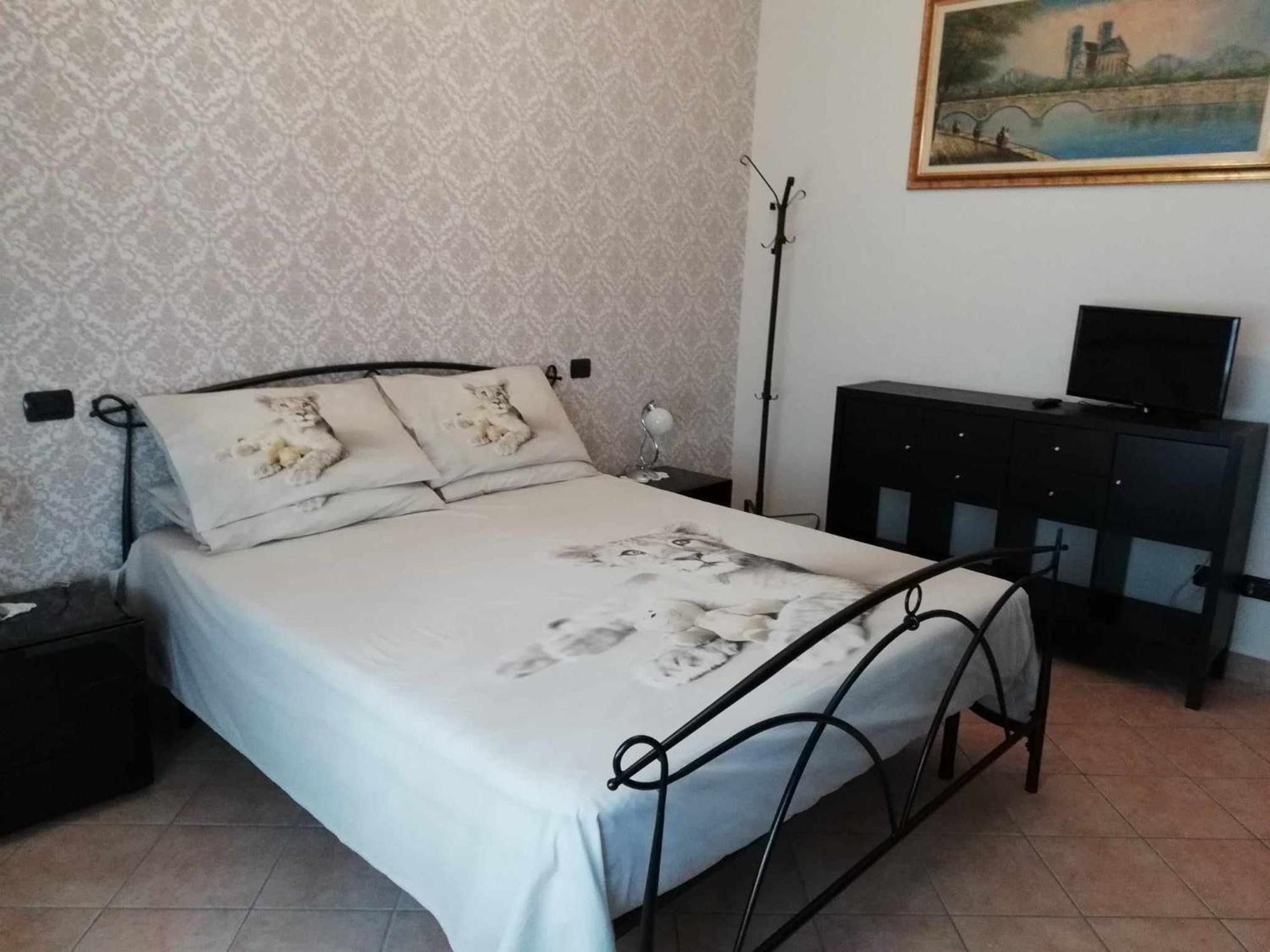 Double Room with Private External Bathroom photo 3
