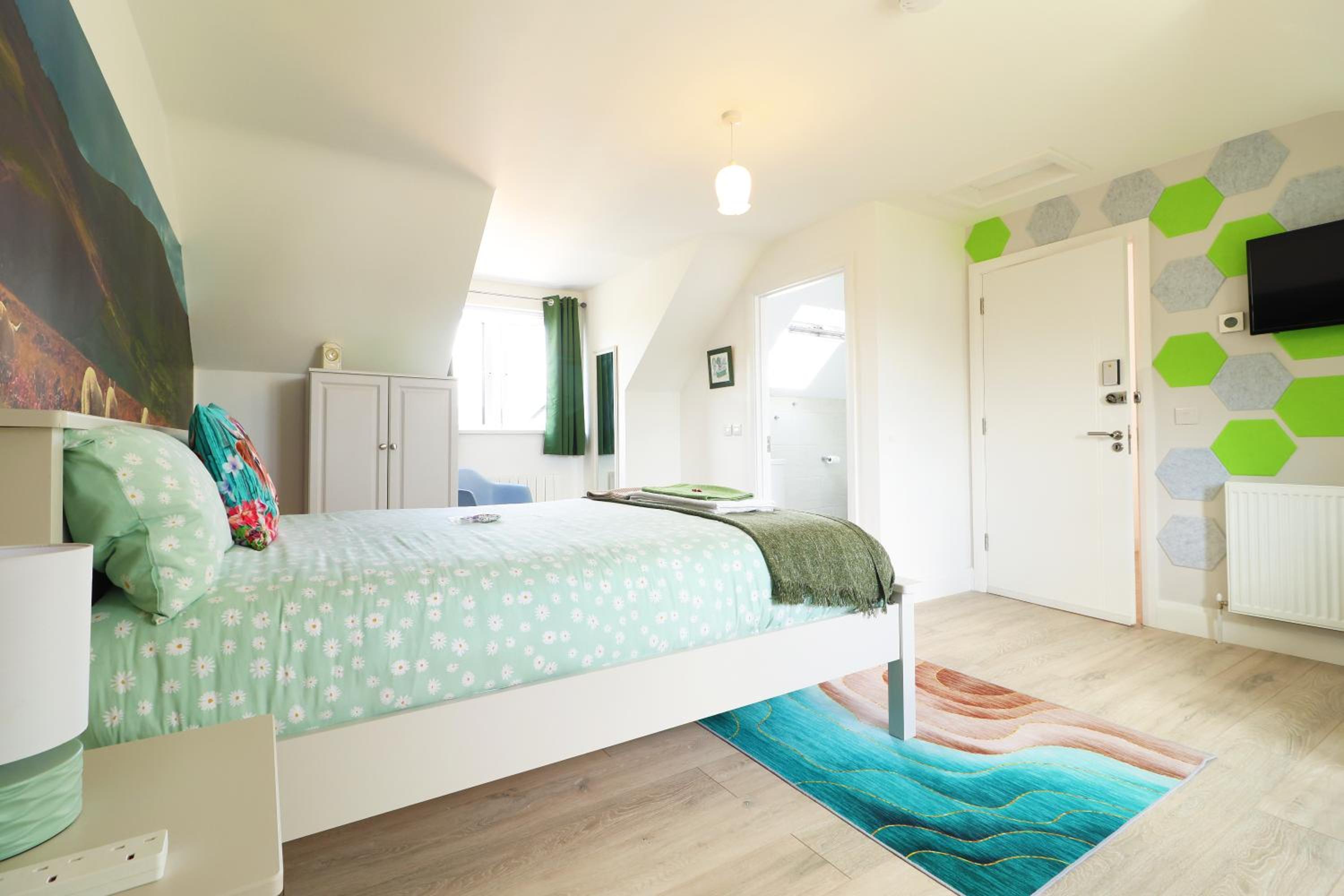 Deluxe Double Room with Mountain View - Photo 1