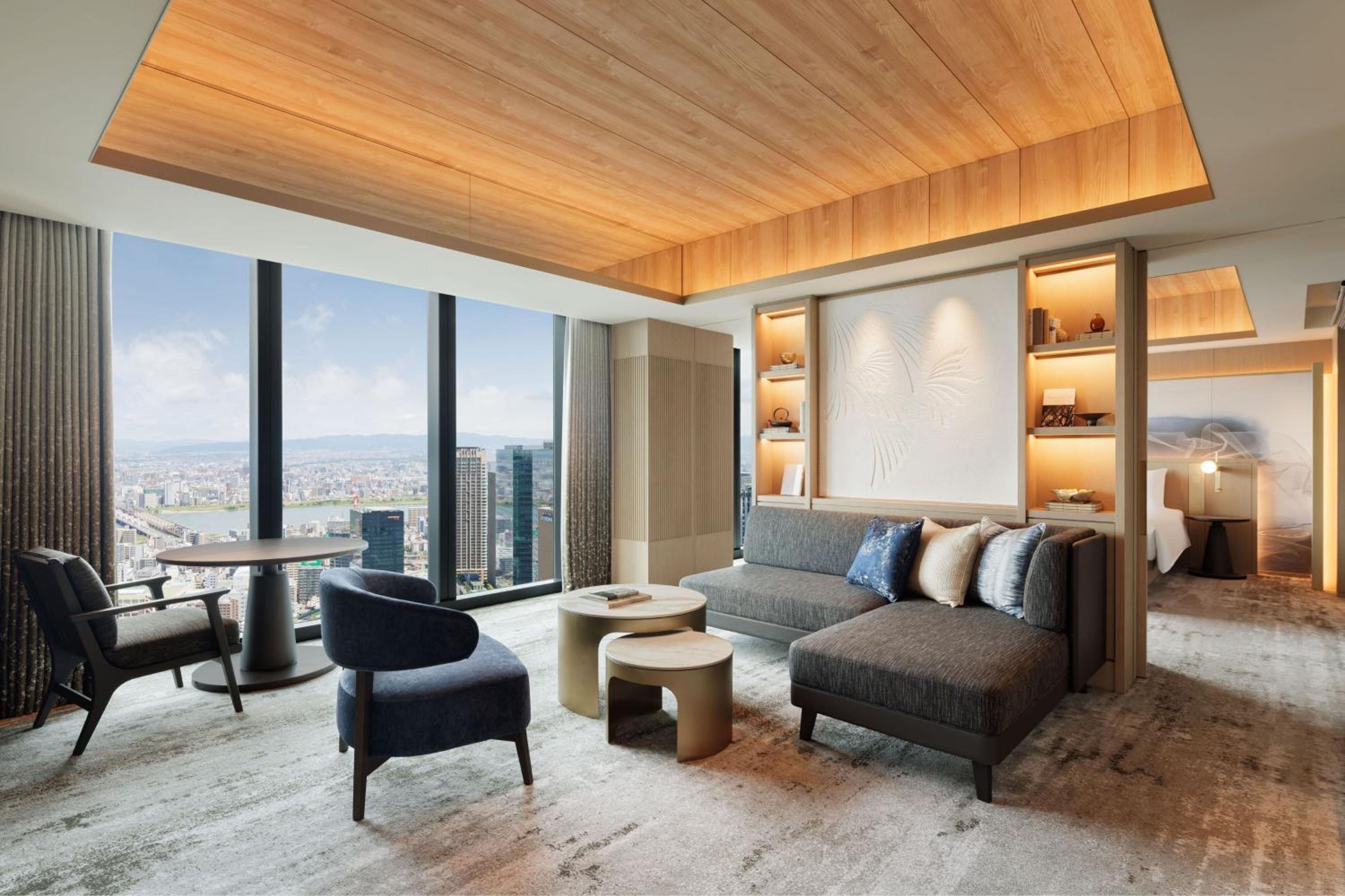 One-Bedroom Specialty Executive King Suite