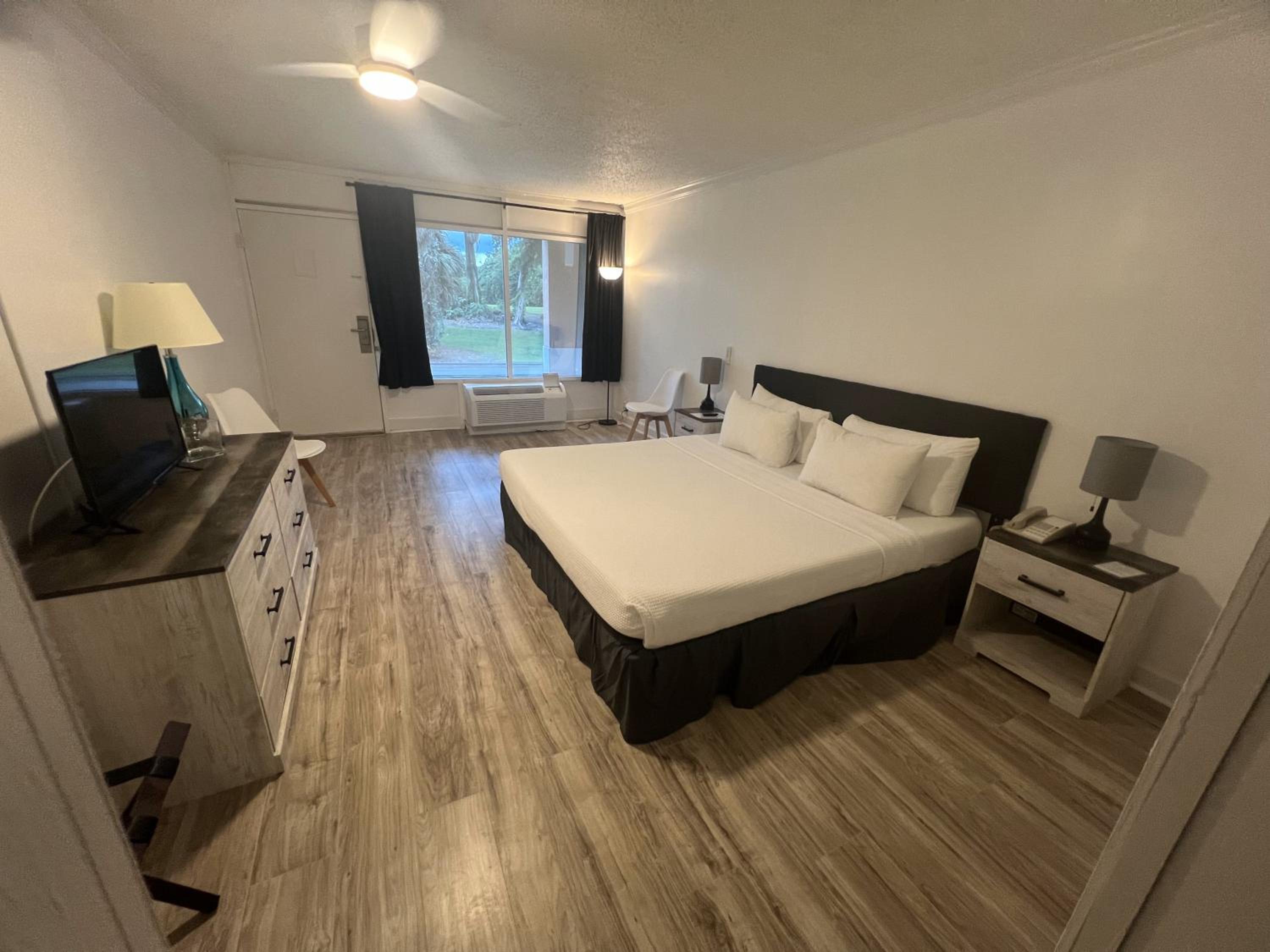 Superior King Room photo 1