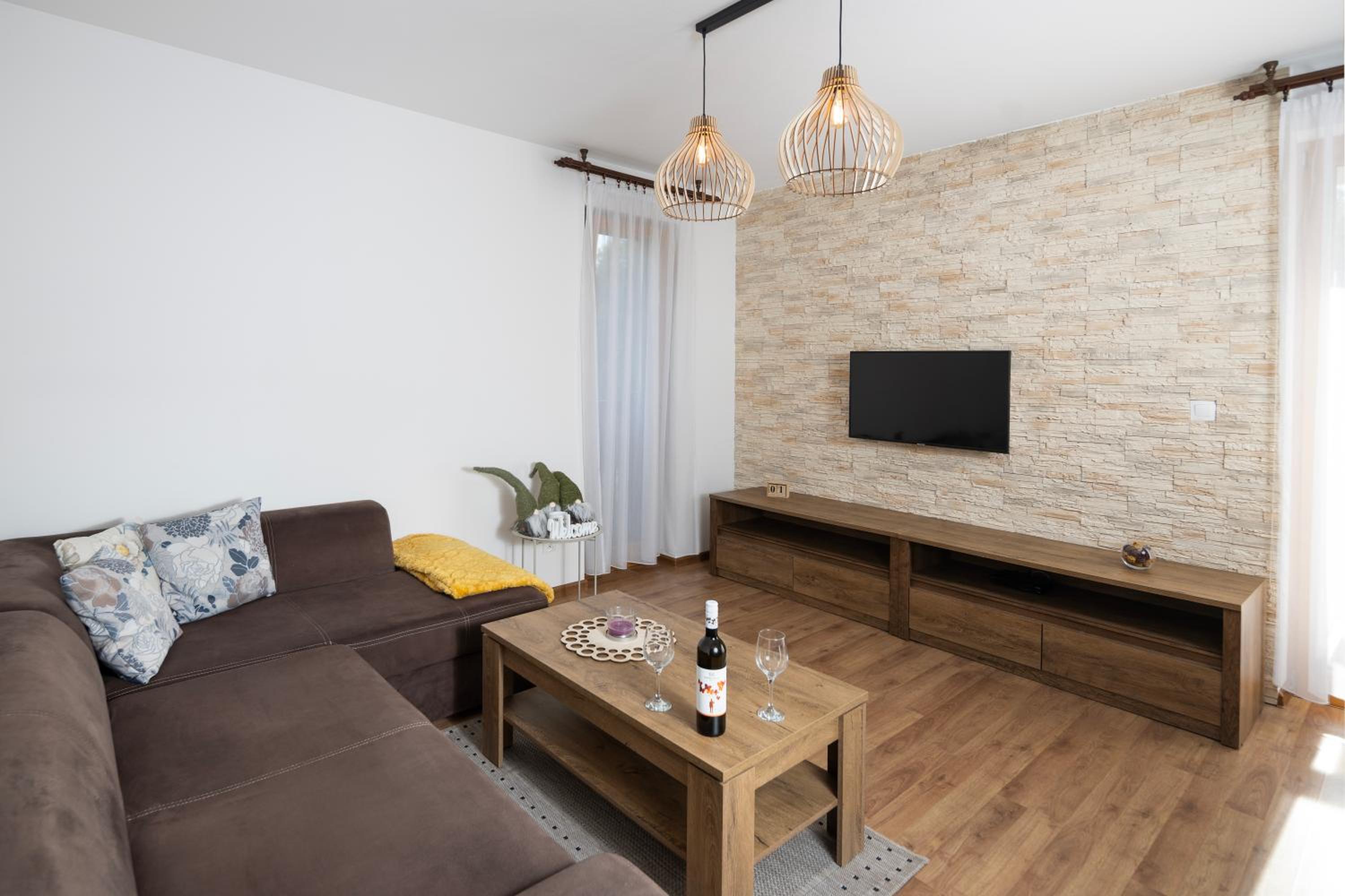 Three-Bedroom Apartment photo 1