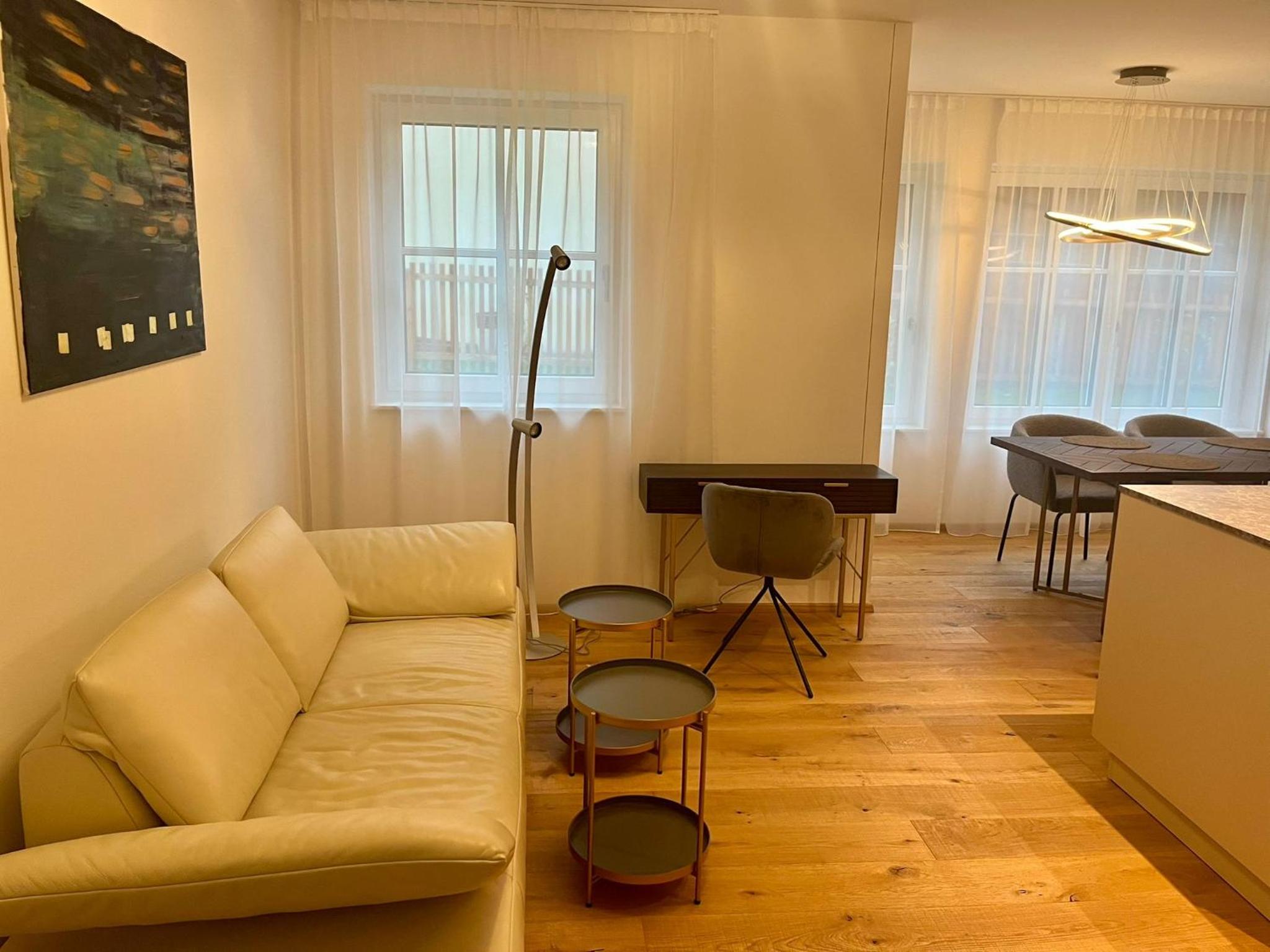 One-Bedroom Apartment with Terrace photo 1