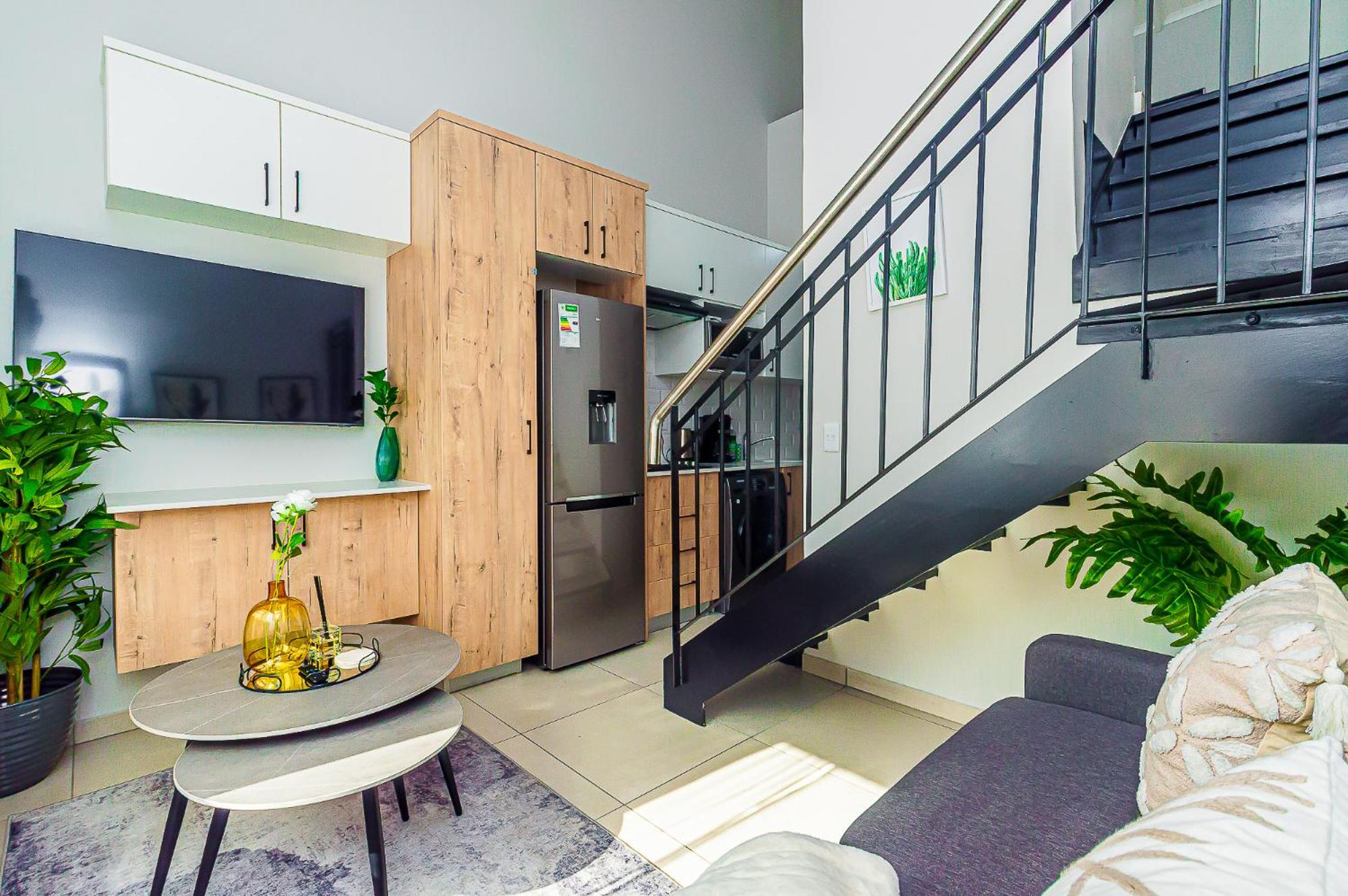 Two-Bedroom Loft Apartment photo 3