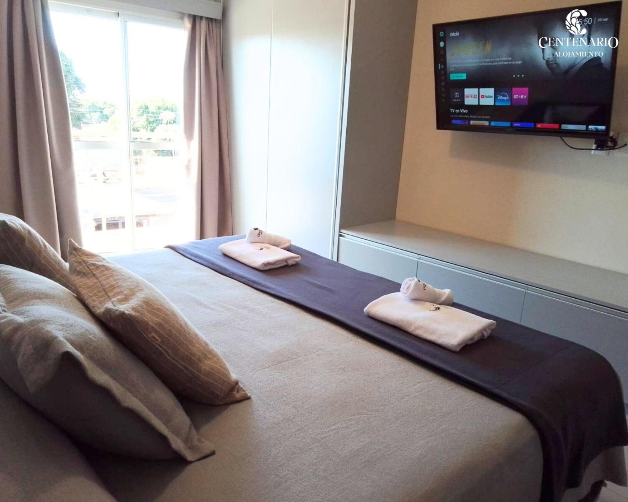 King Suite with Balcony photo 1