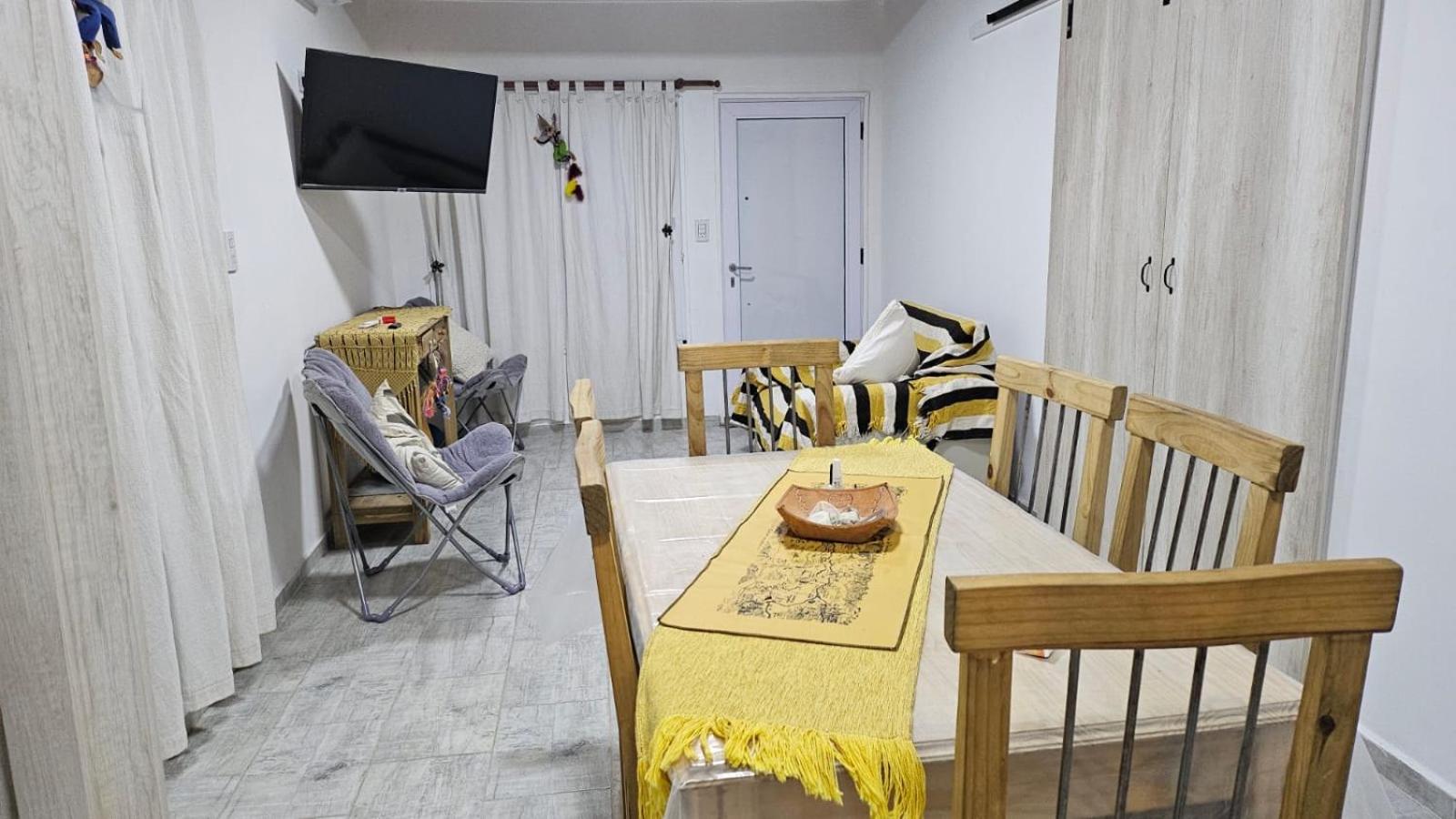 Two-Bedroom House photo 2
