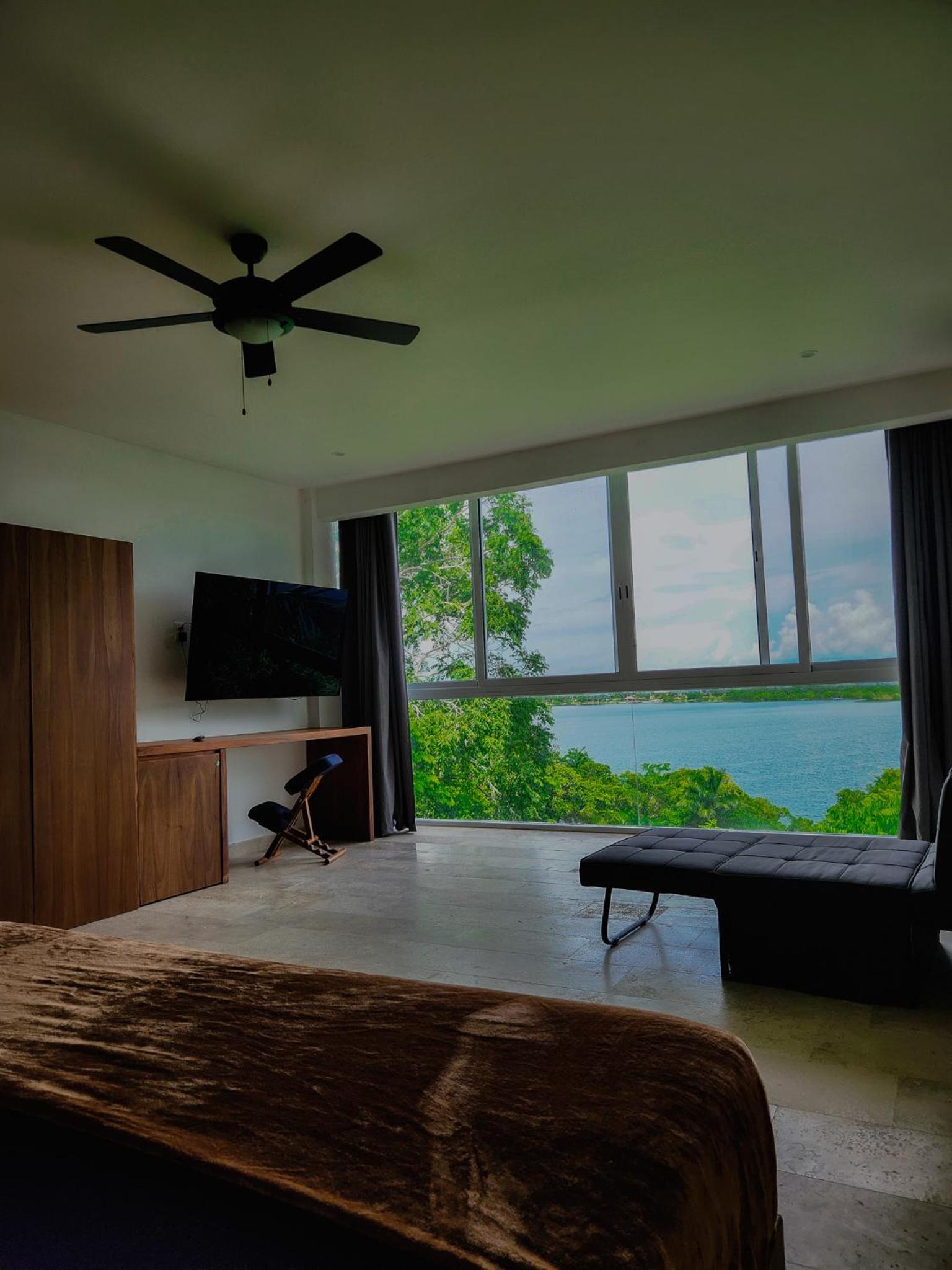 Studio With Lake View photo 1