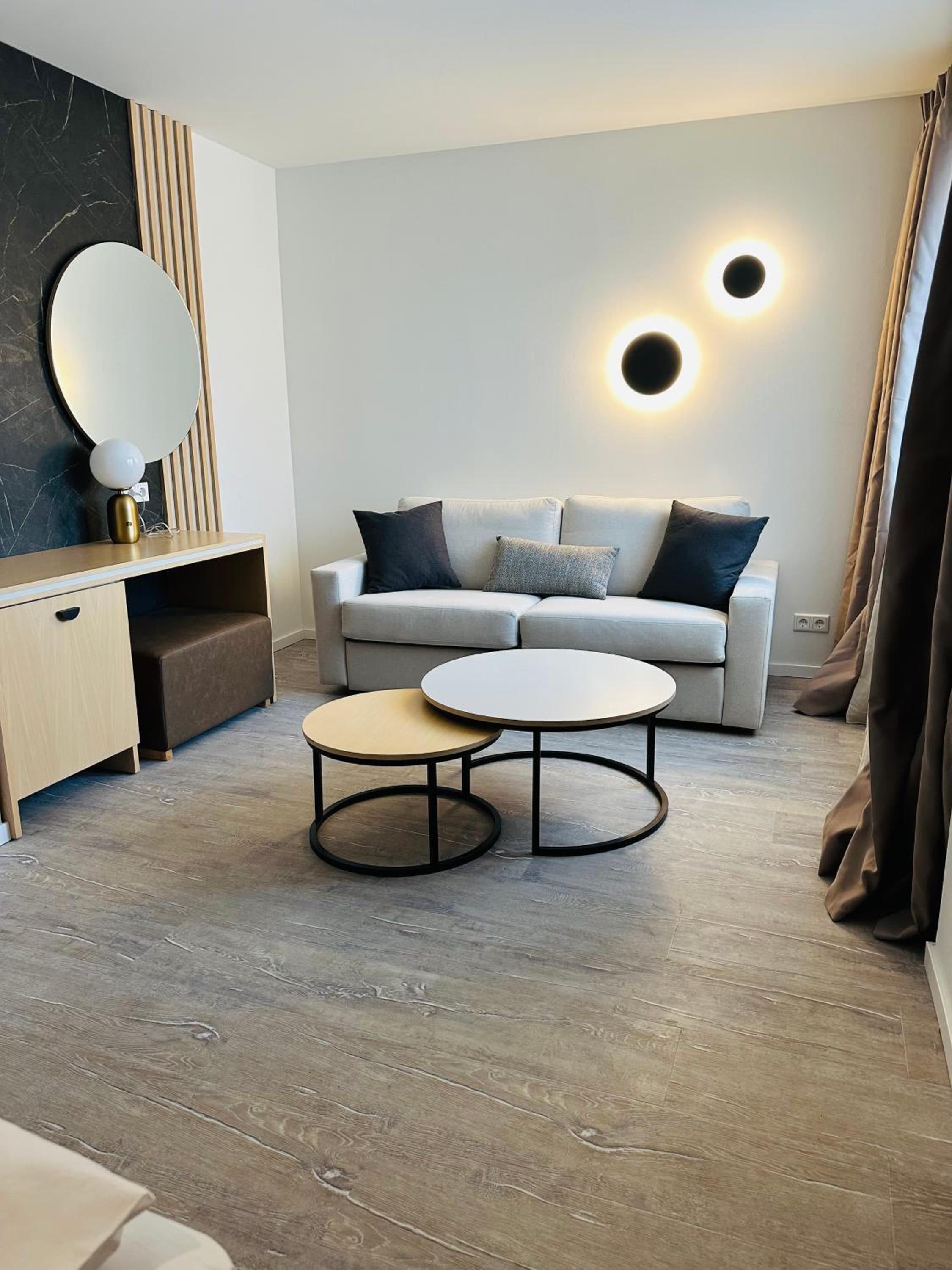 Junior Suite - Photo 1