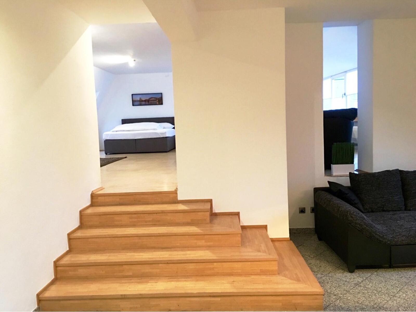 Luxury Apartment 4th Floor No Rhine River View