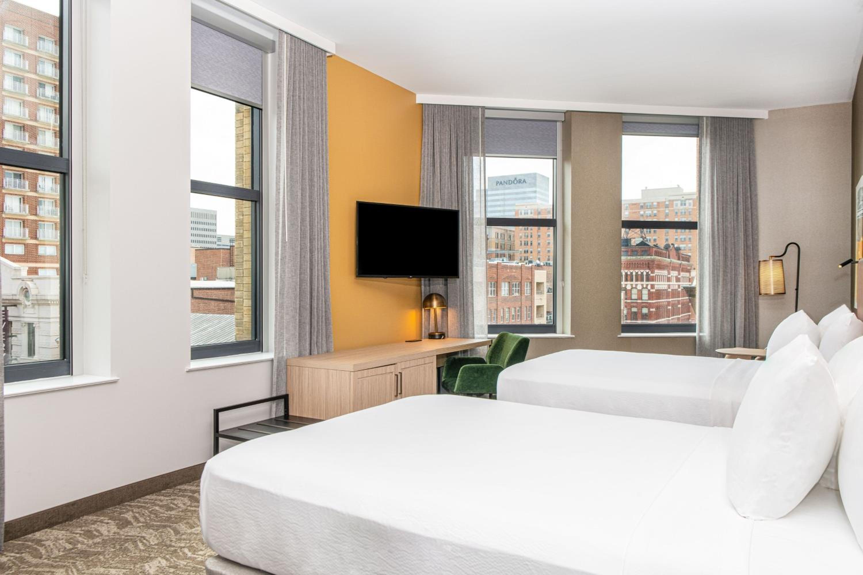 Queen Room with Two Queen Beds and City View - Photo 3