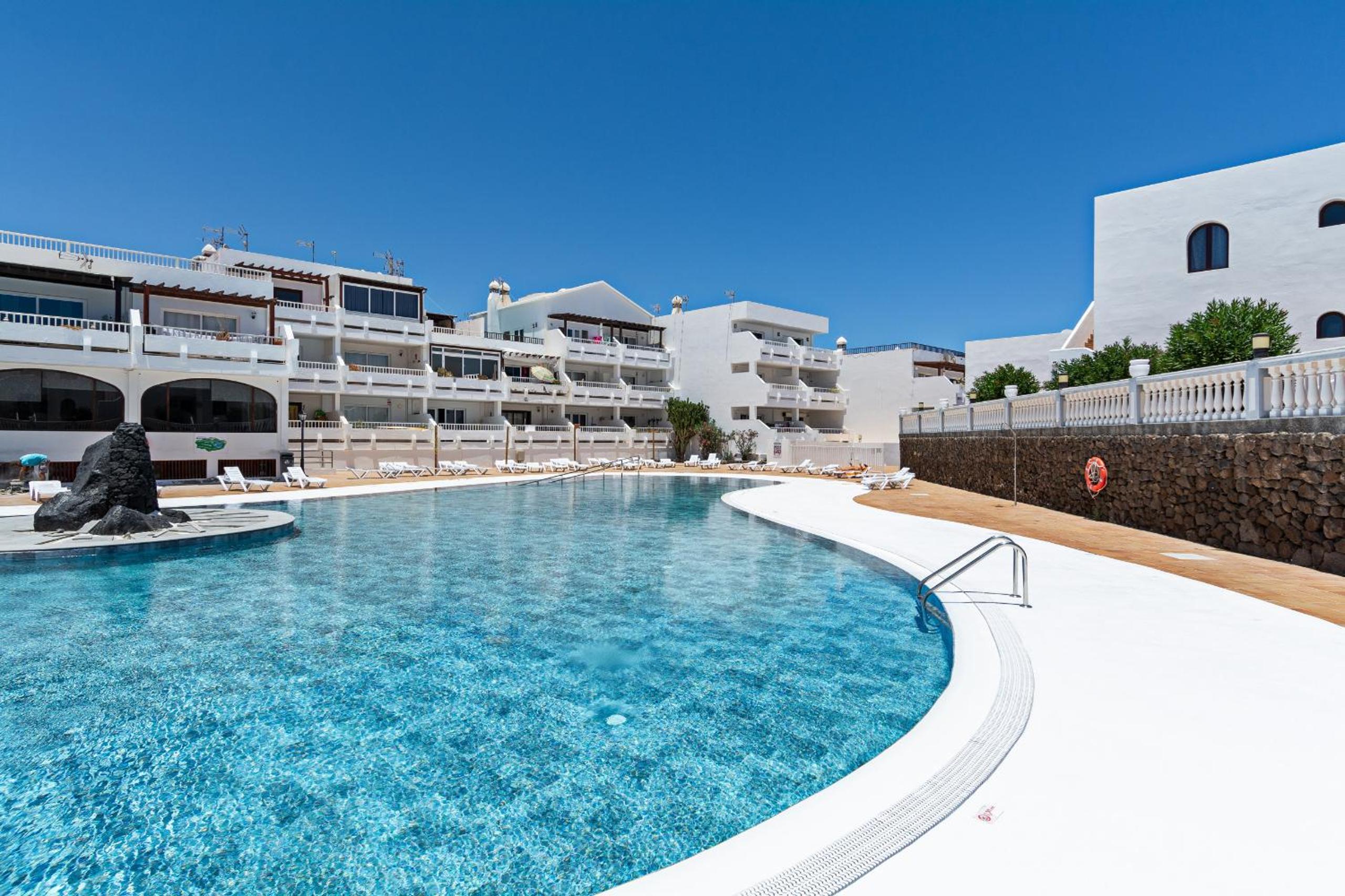 Apartamento de una habitación con terraza