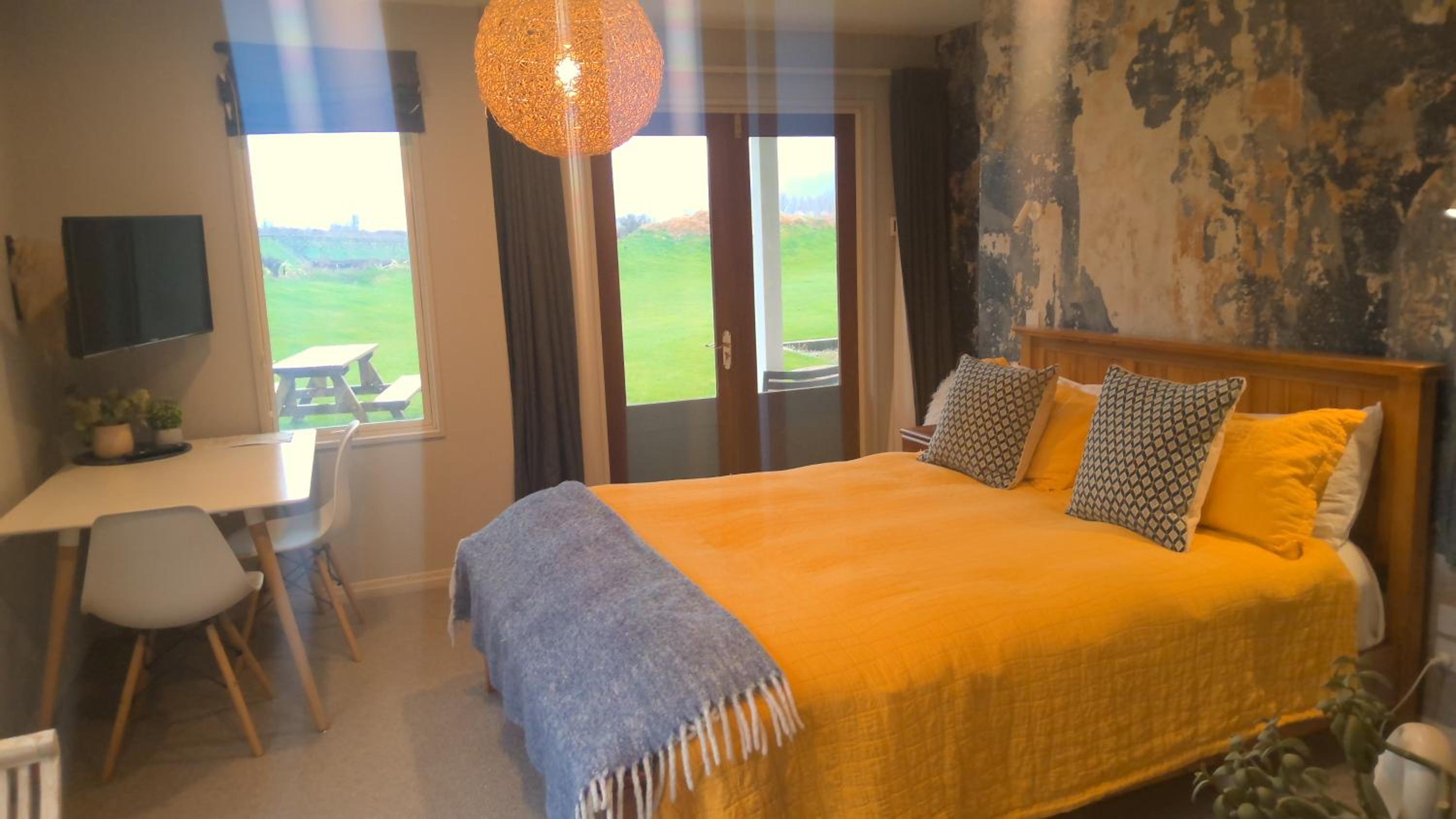 Double Room With Private Bathroom photo 1