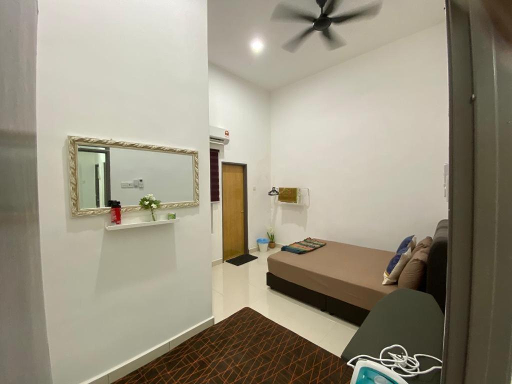 One-Bedroom House photo 2